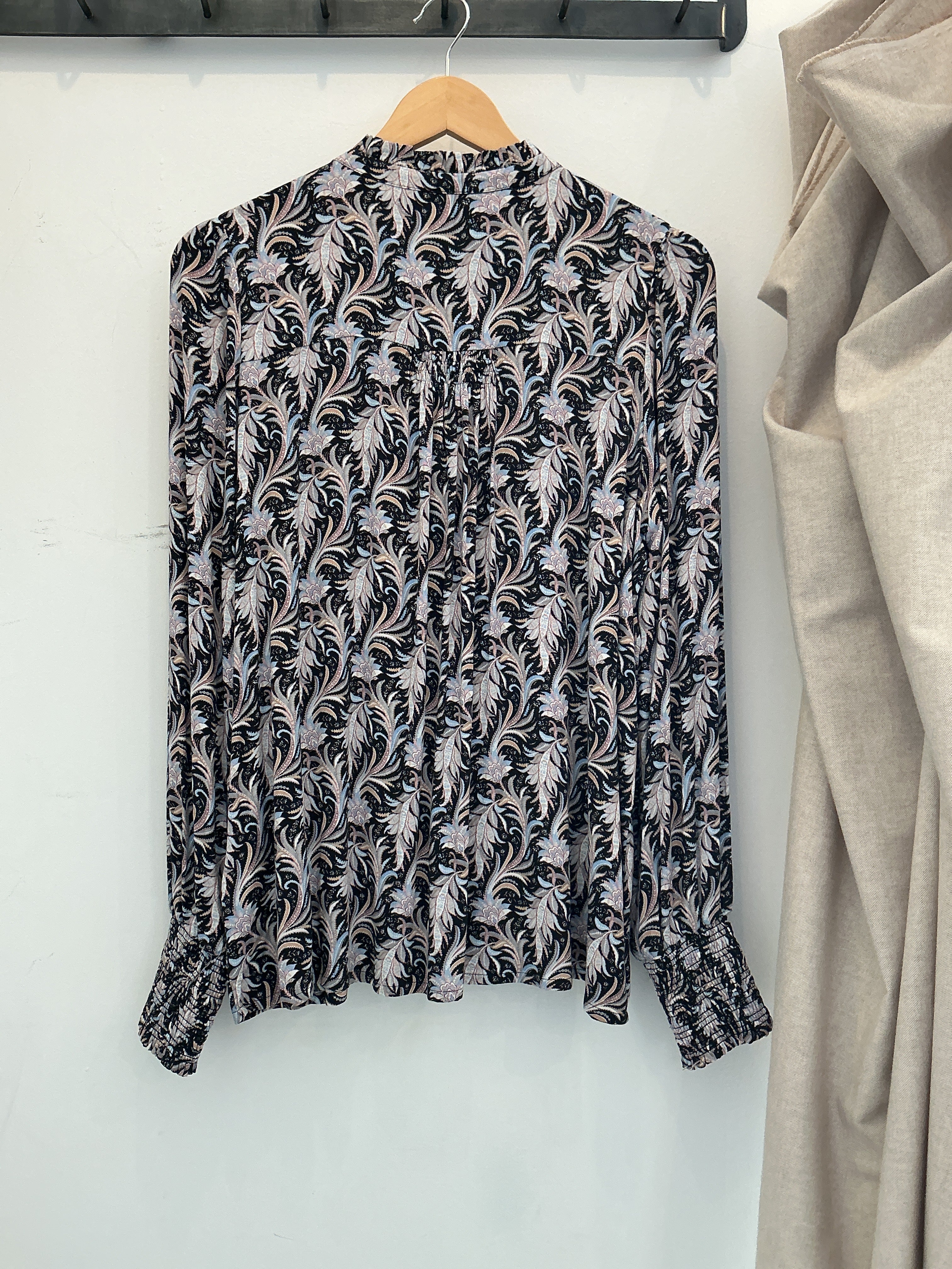 Jacoba Paisley blouse
