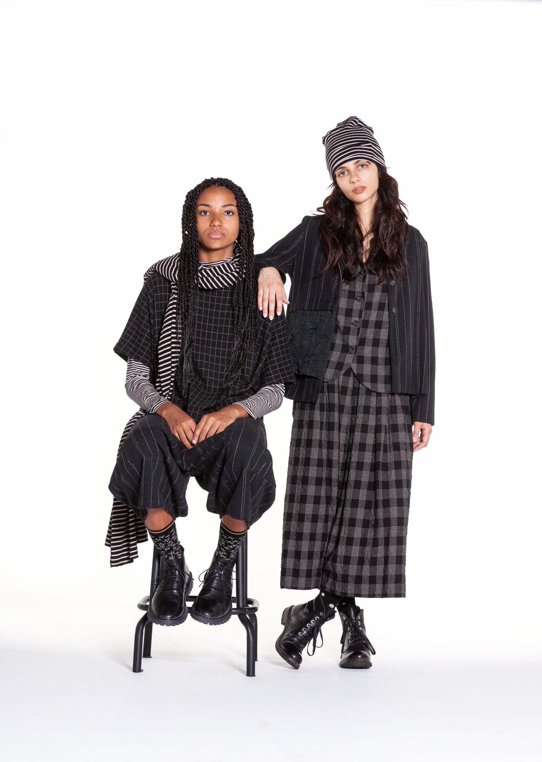 Segovia soft fleece big scarf in Dark Navy and Pale Grey stripe