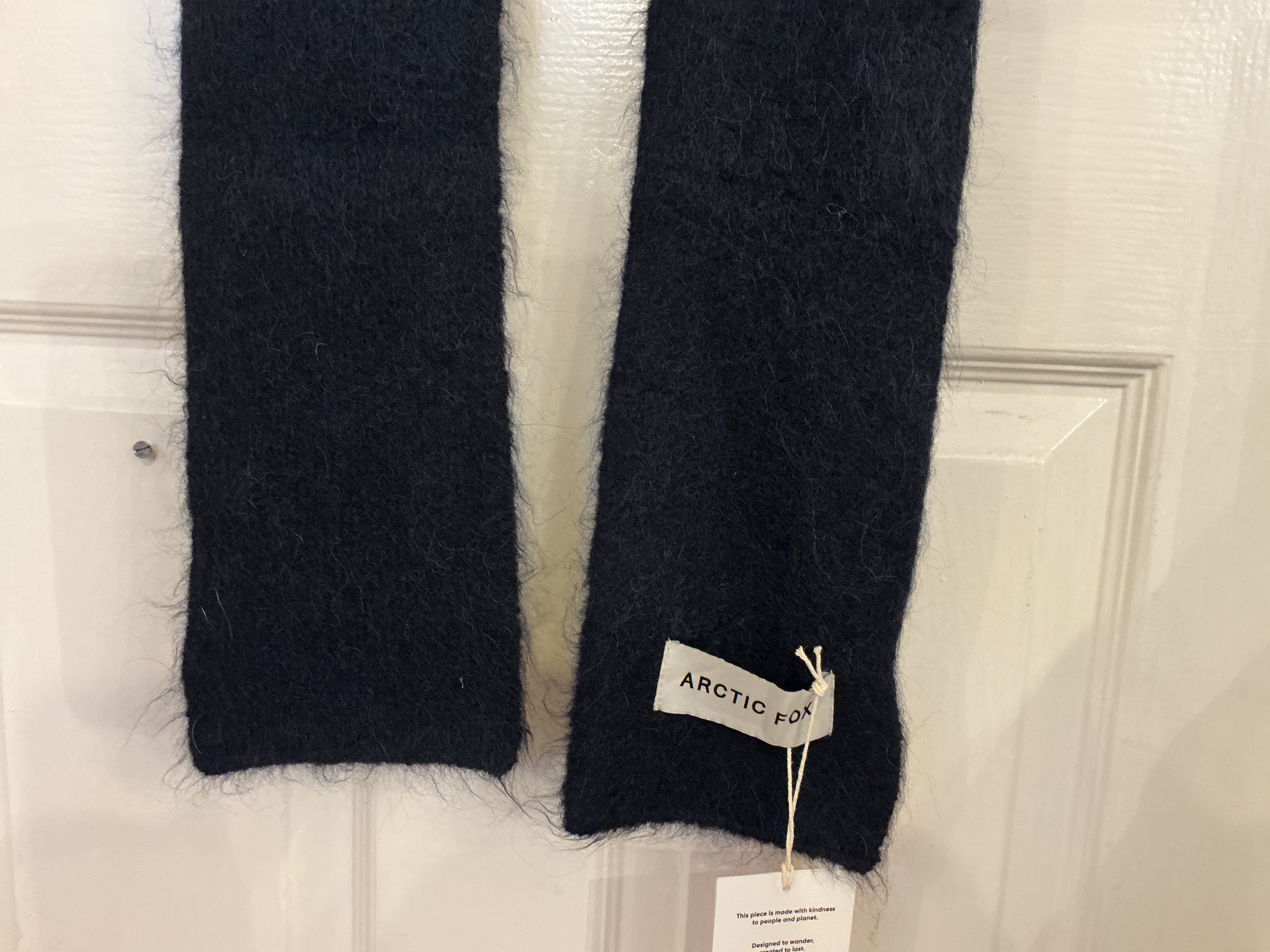 Alpaca Skinny Scarf in Deep Sea Navy