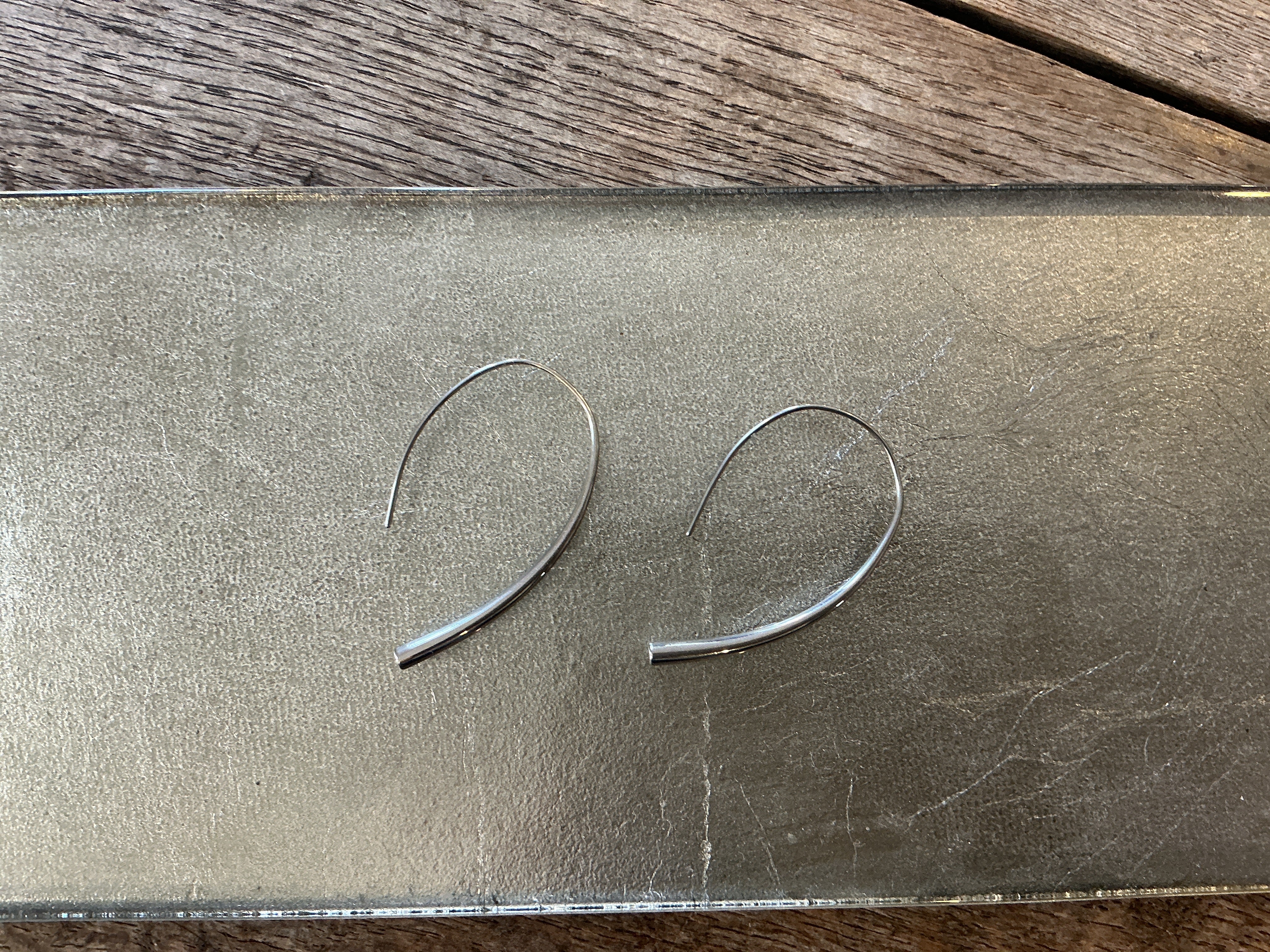 Dansk Passion Waterproof Simple Hoop in silver