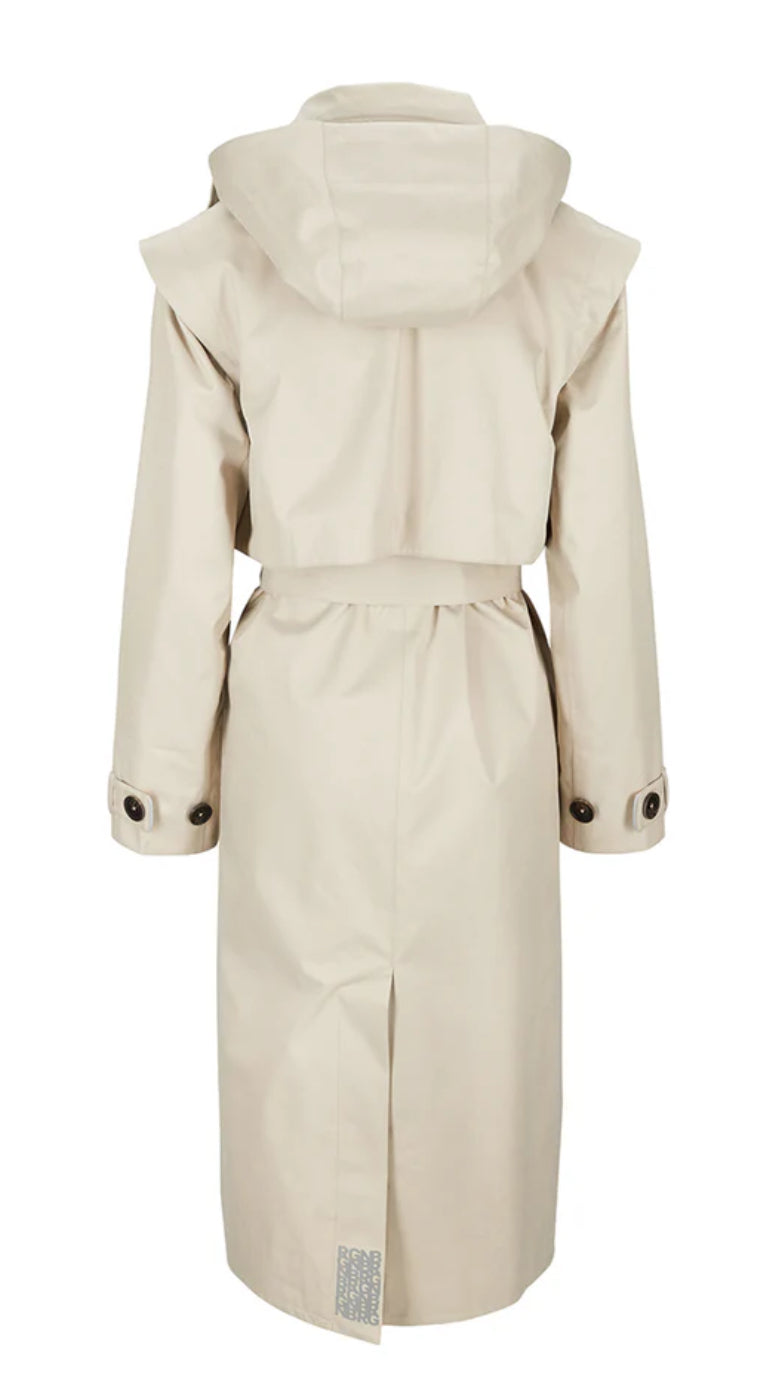 Regndråpe Trench coat in Sand