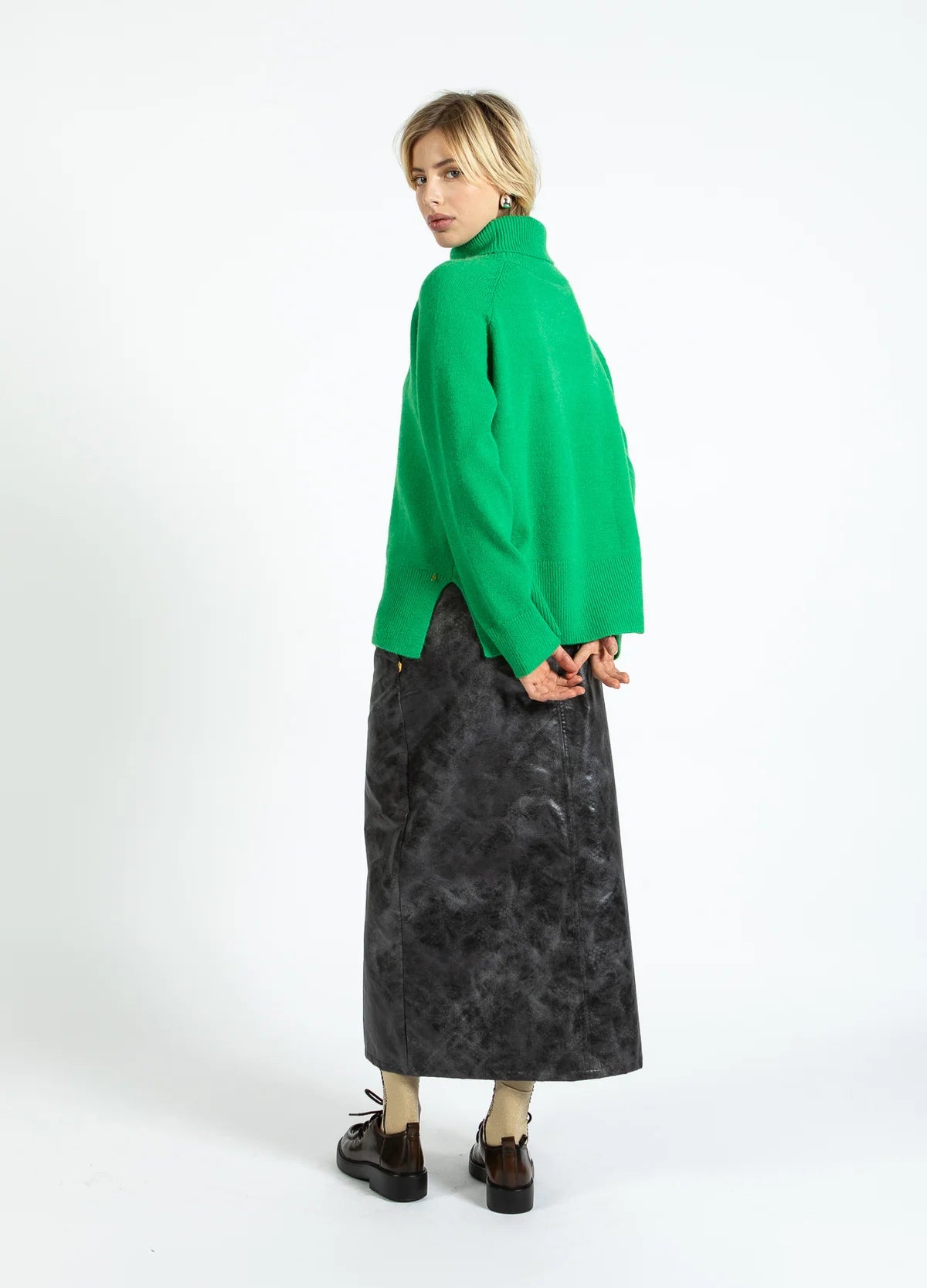 Sweater with high neck Lush Green
