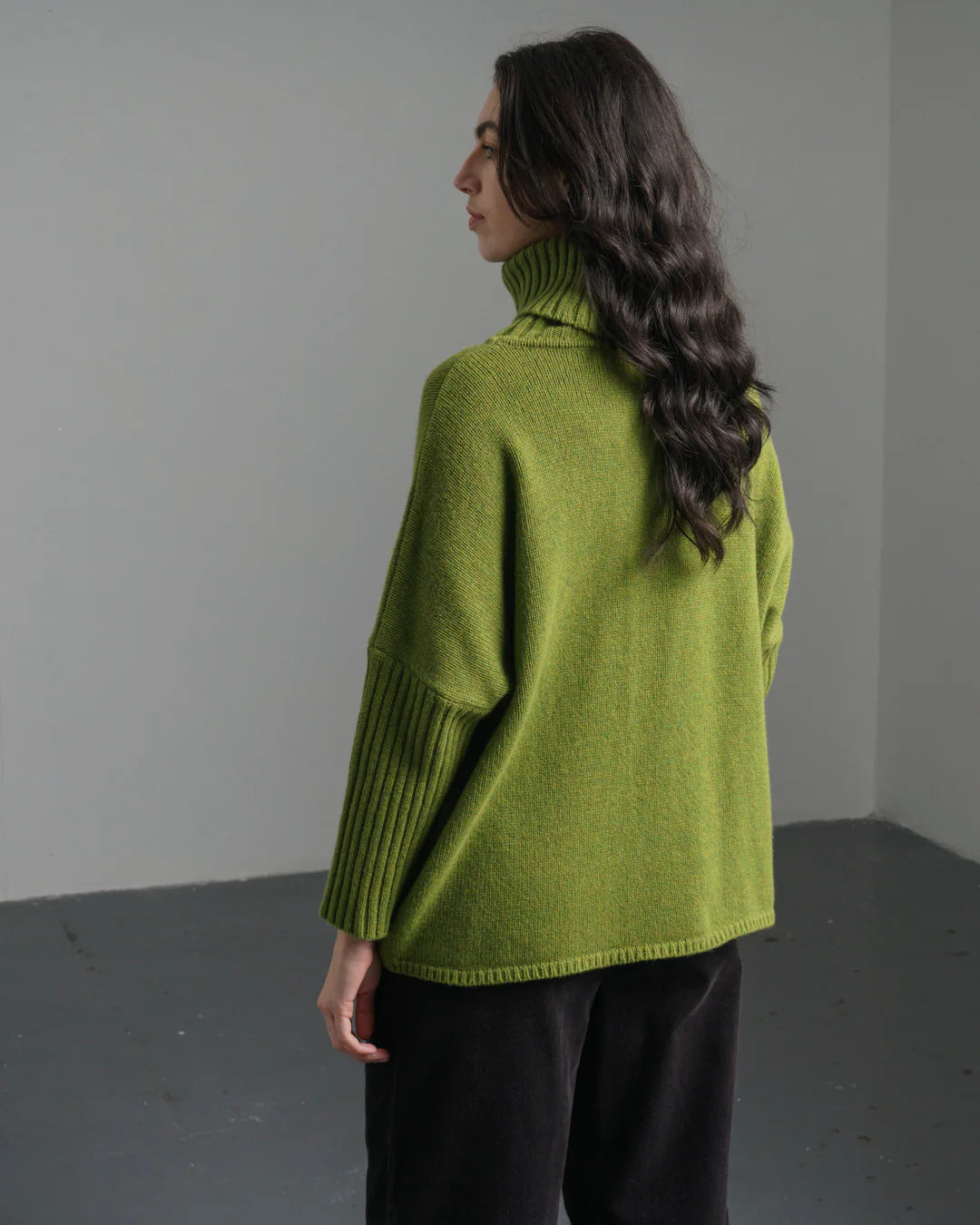 Adela 100% Merino Lambswool Jumper in Moss