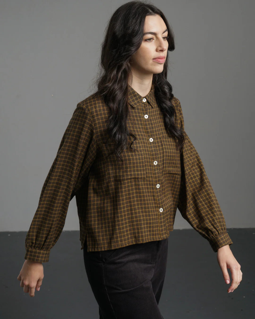 Ada Cropped Blouse in Brown Flannel Check