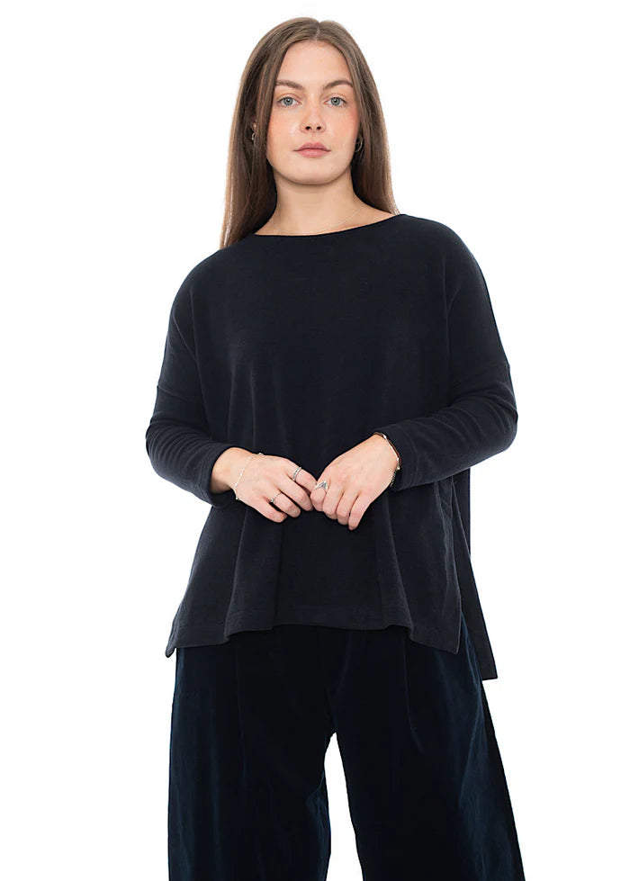 Emotiva Jumper in Dark Navy Notte