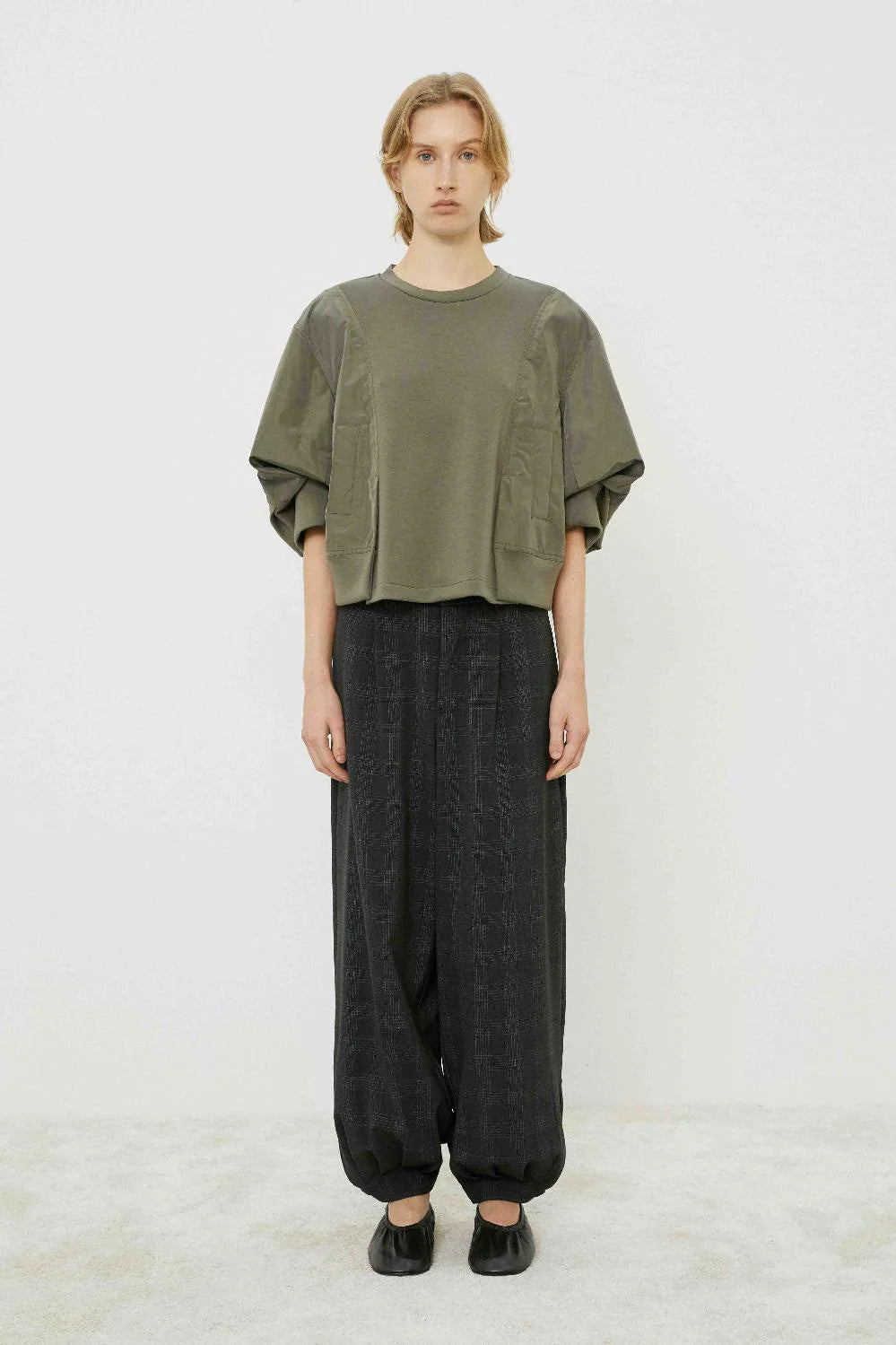 Blouse with Balloon sleeves in Mility