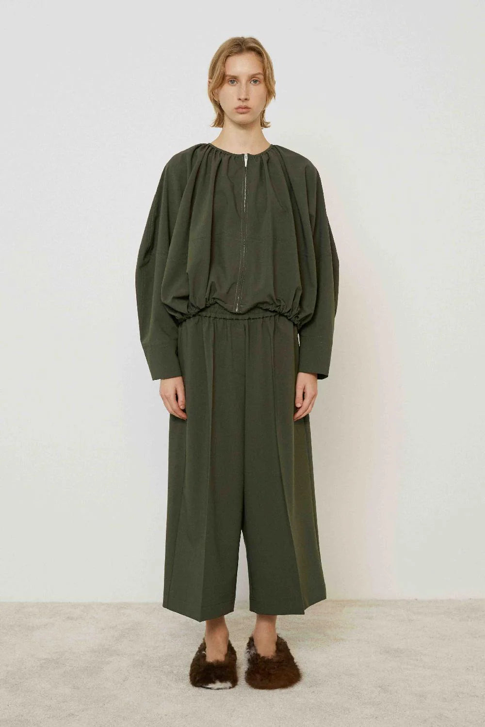 Jacket with drawstring in Military