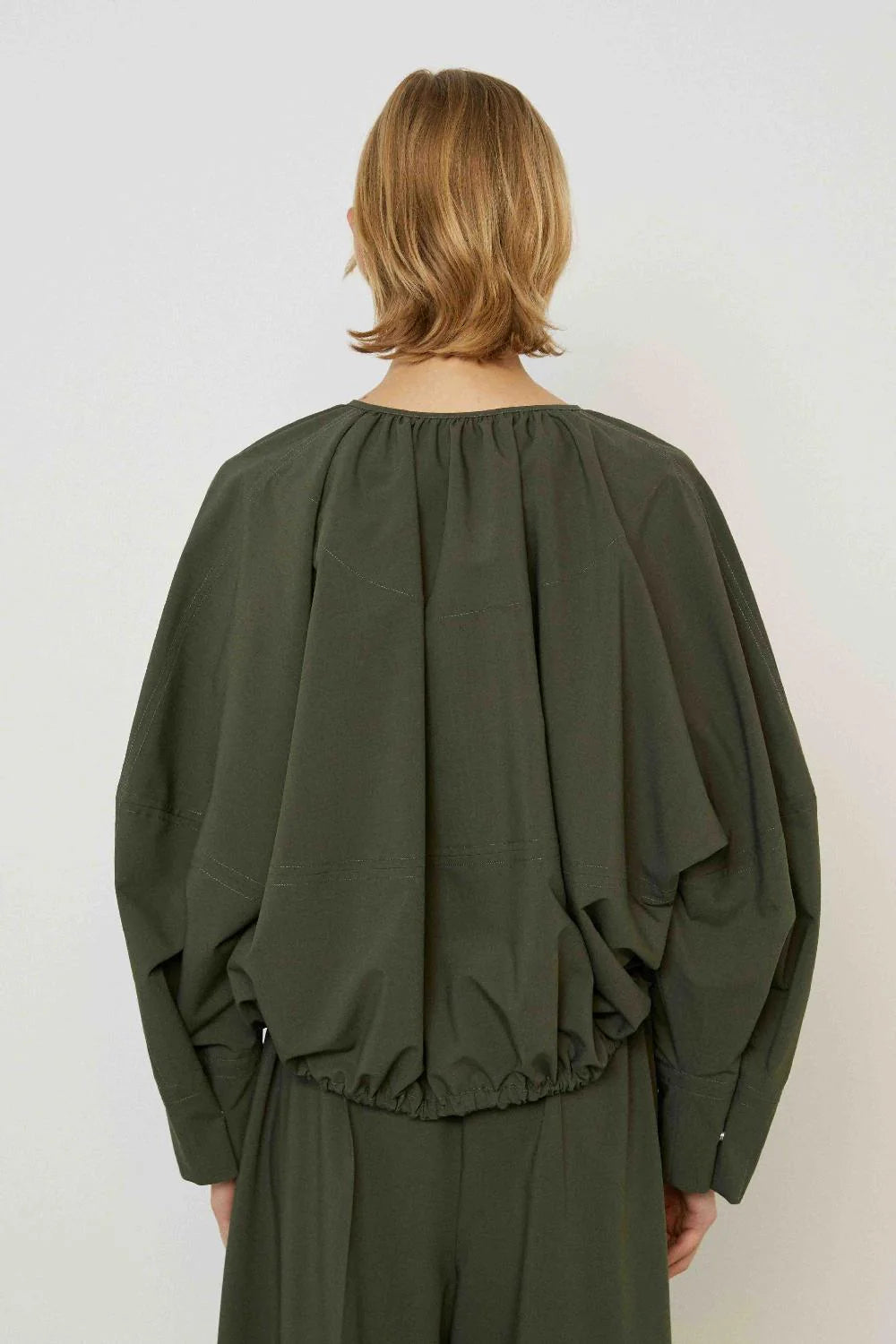 Jacket with drawstring in Military