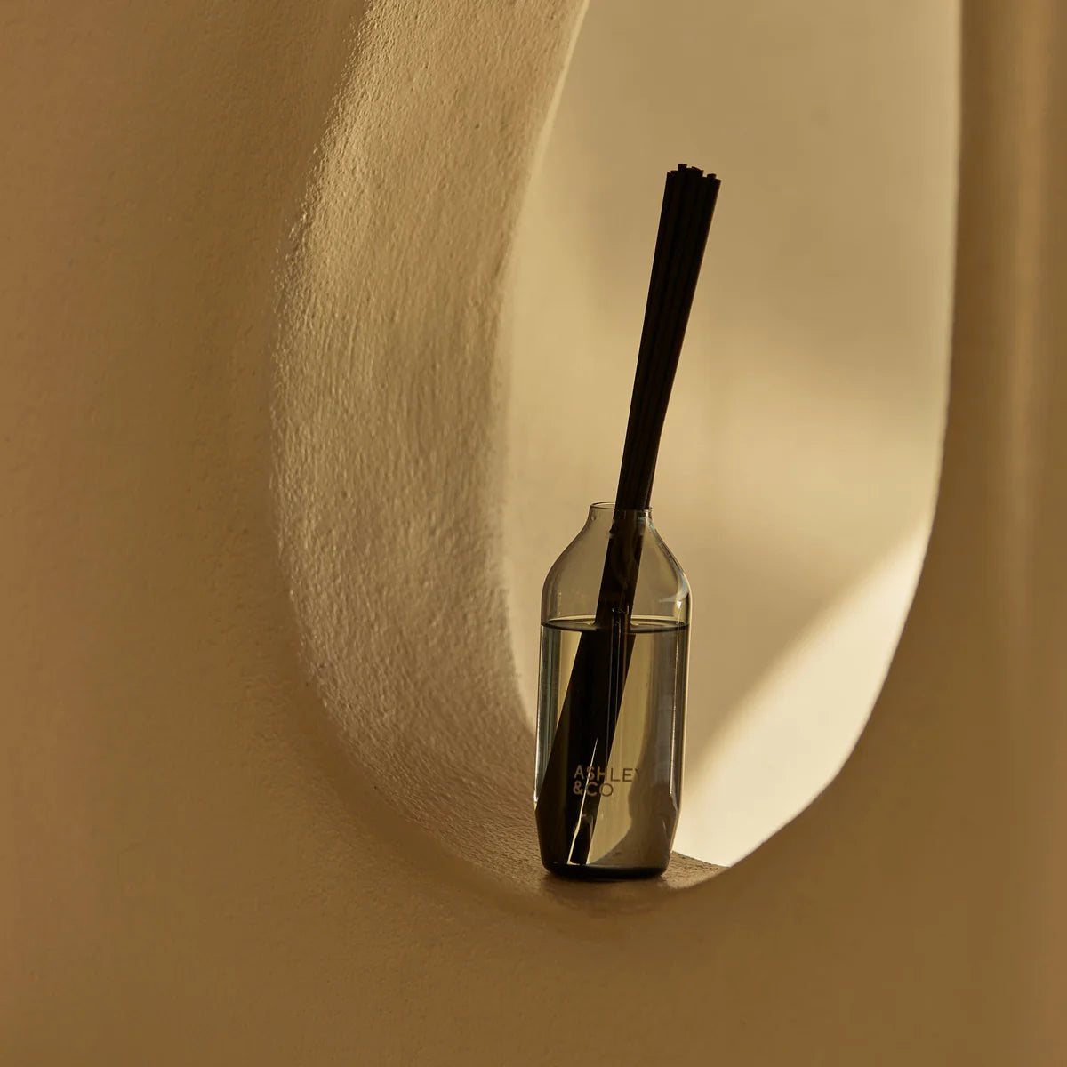Room Diffuser in Tui & Kahili