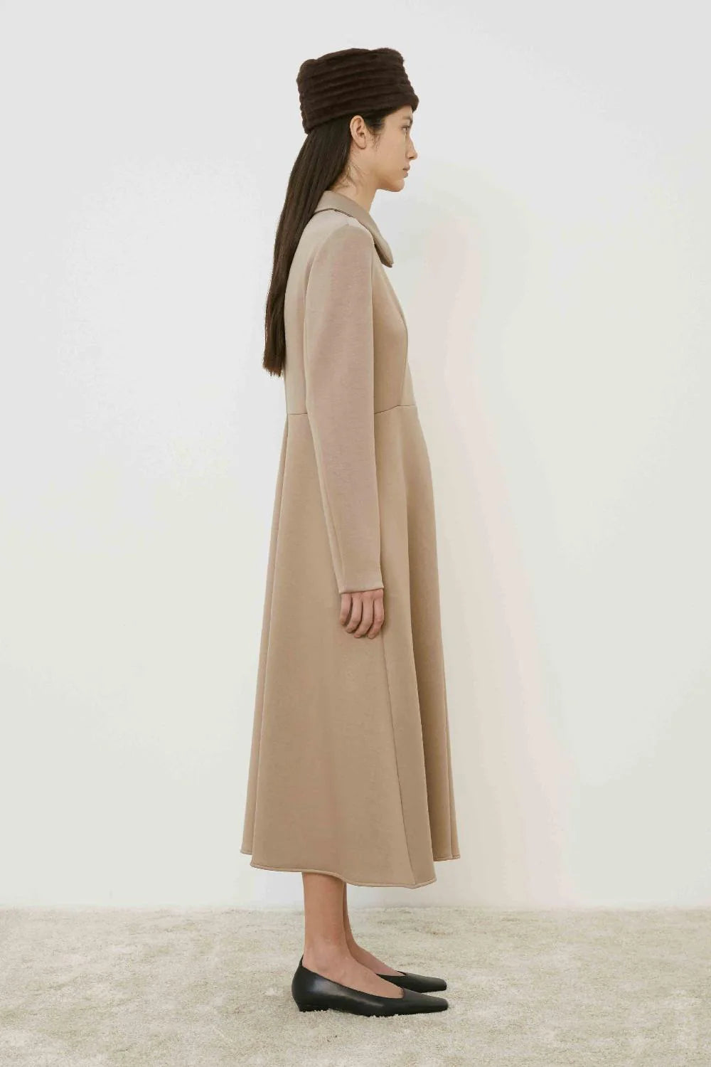 Long dress with Collar in Sesame