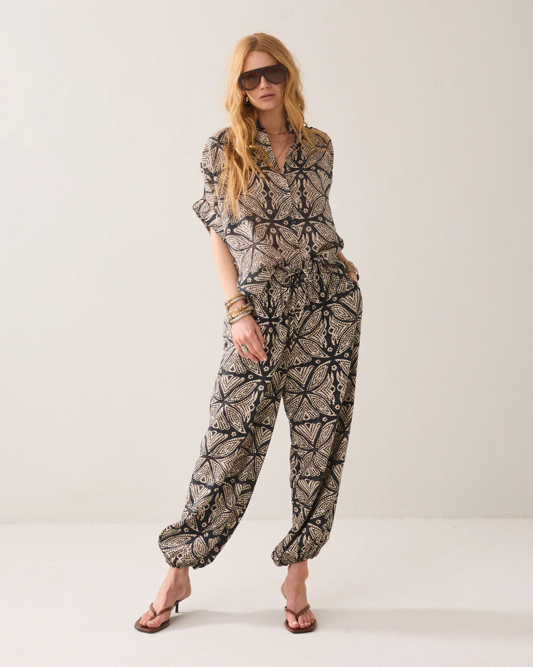 Lyocell Blouse in Black Swirl Print