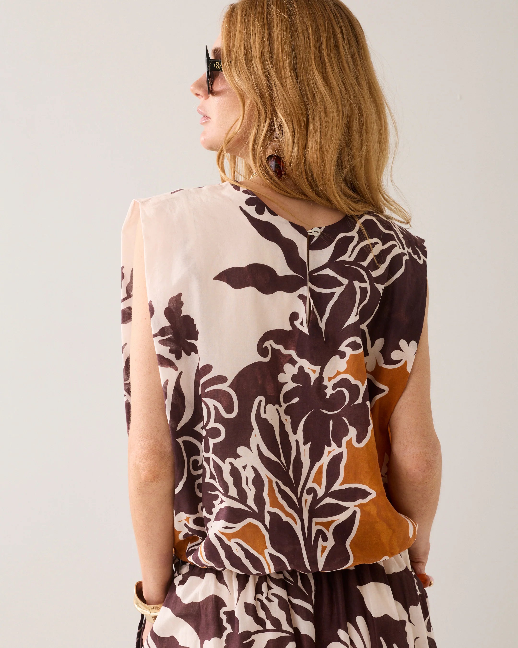100% Cotton Reversible Sleeveless Top in Large Floral Print