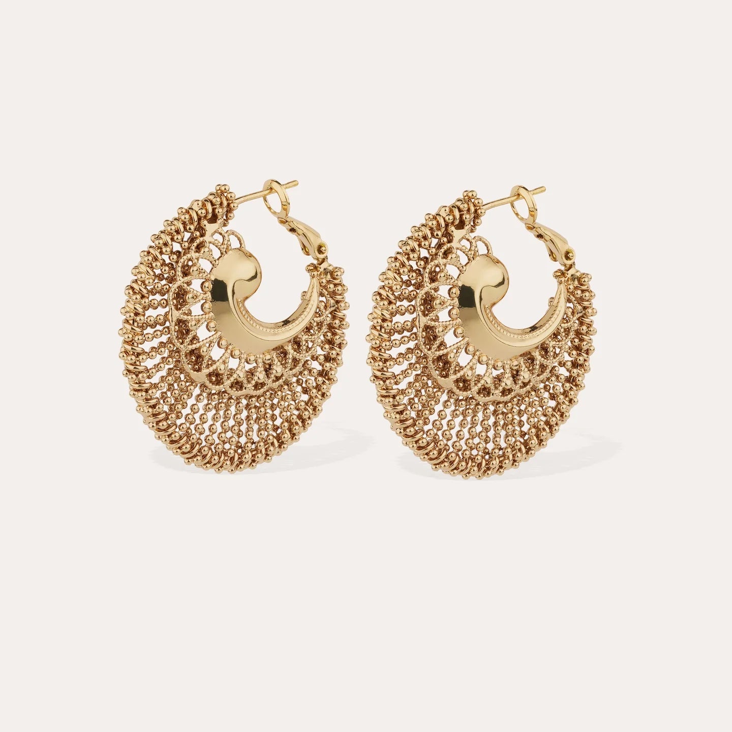 Izzia Nues Earrings