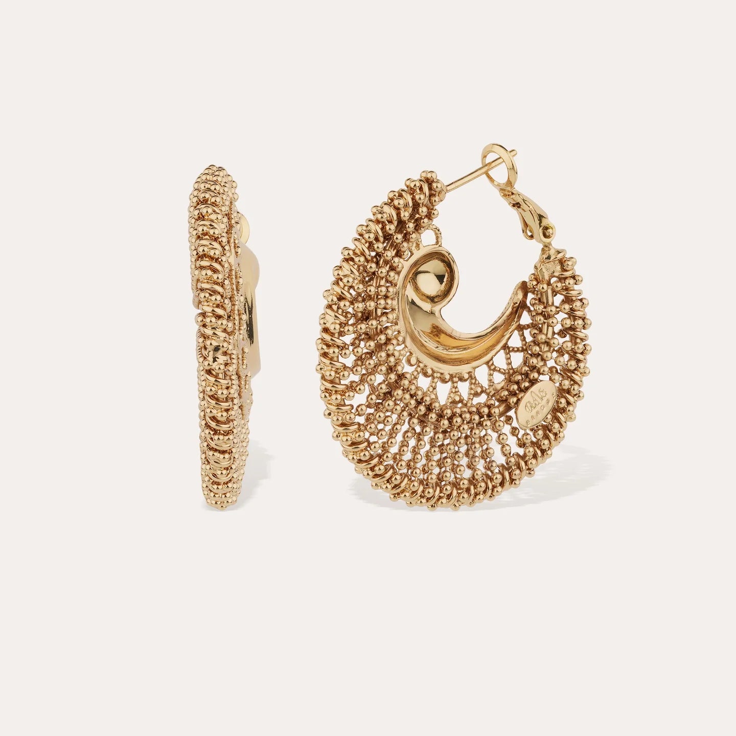 Izzia Nues Earrings