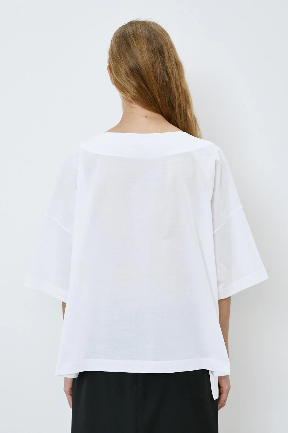 100% Cotton White Oversized Tee with large pocket on front