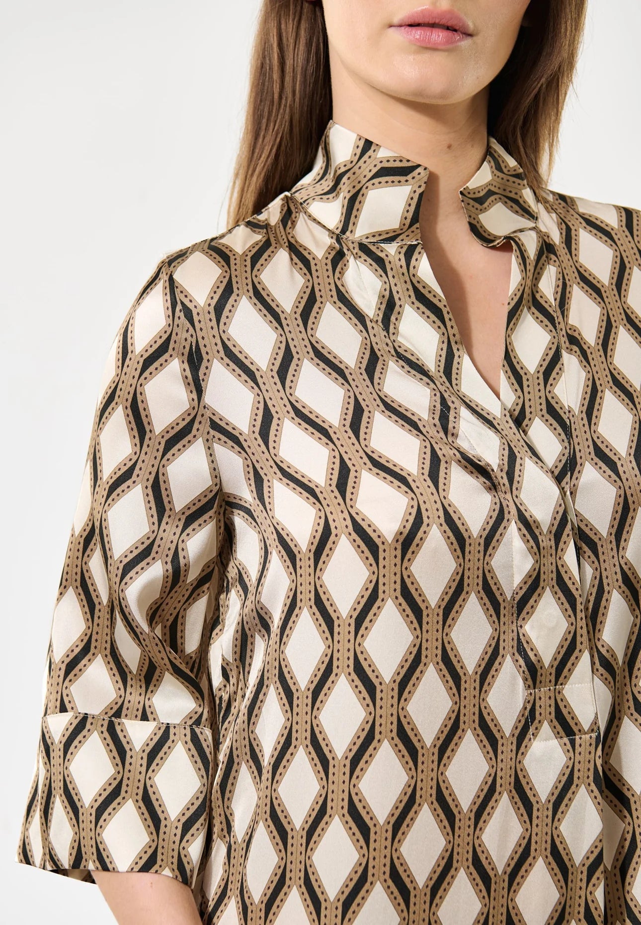 Helga 100% Silk Kimono Dress in Brilliante Graphic