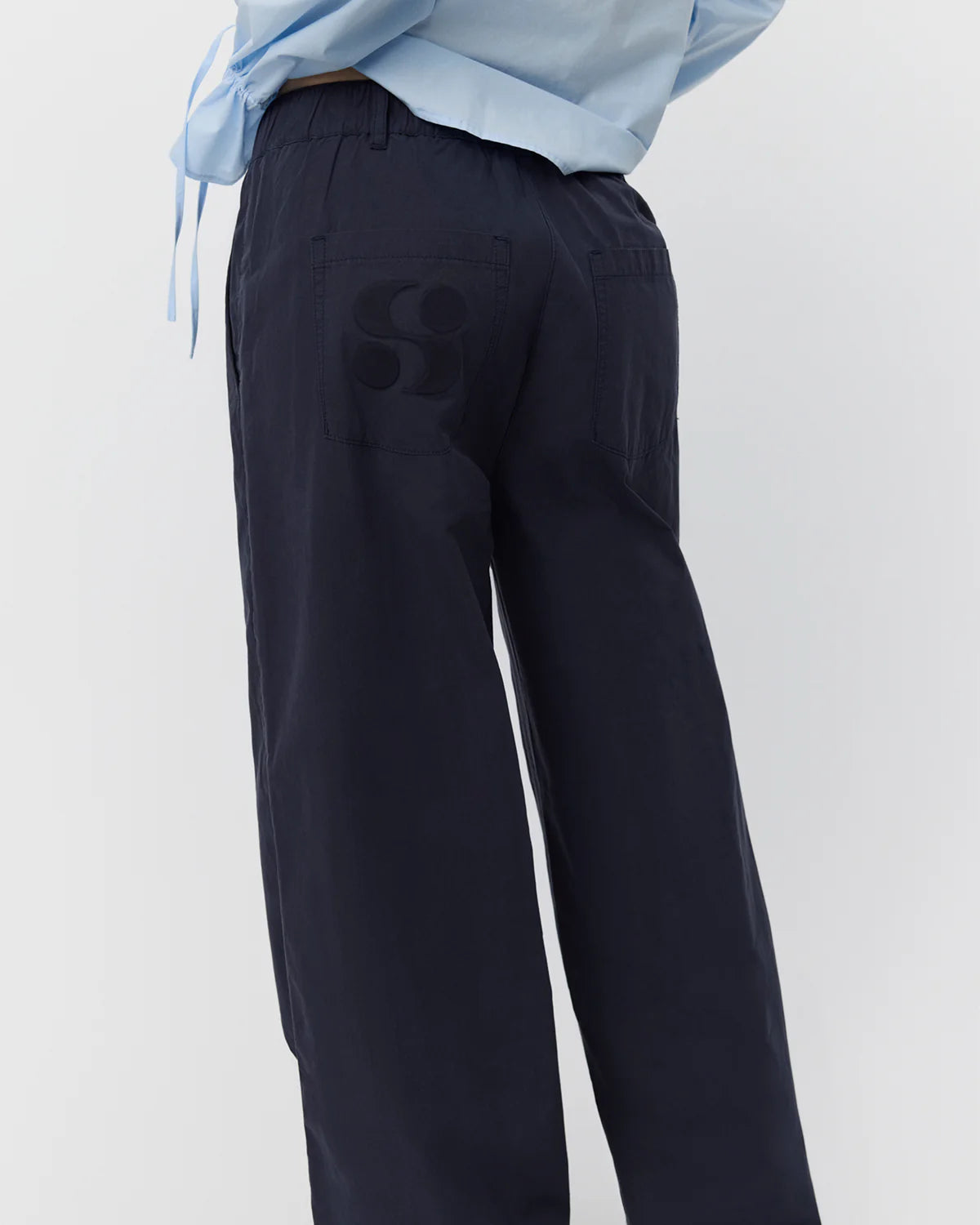 Reine 100% Cotton Wide Legged Cargo Trousers in Navy
