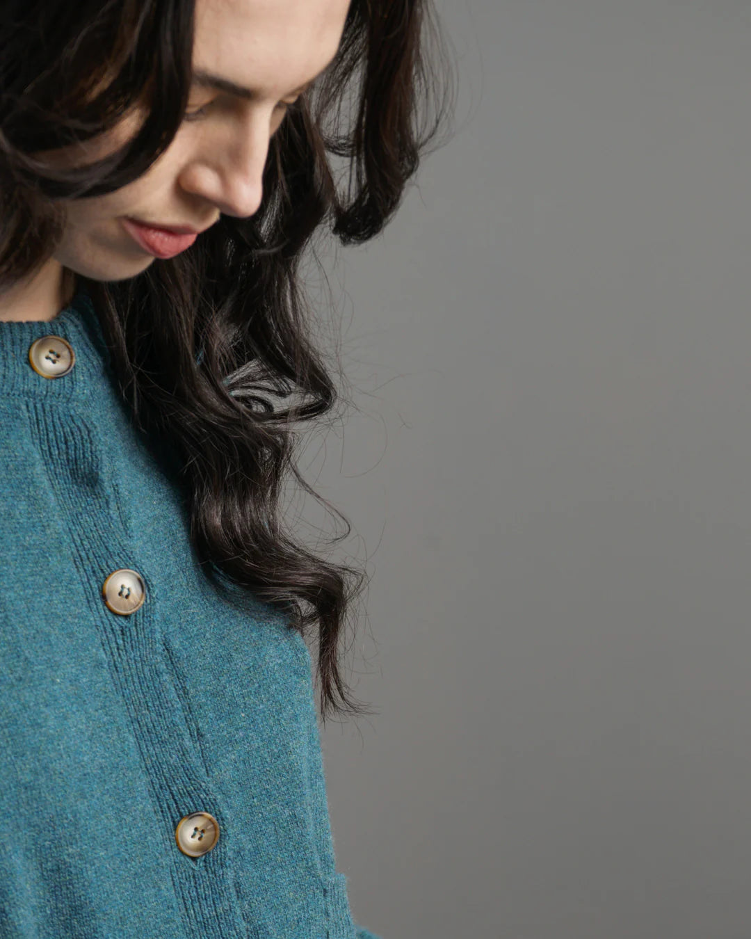 Mira Cropped Cardigan 100% Merino Wool in Hunter