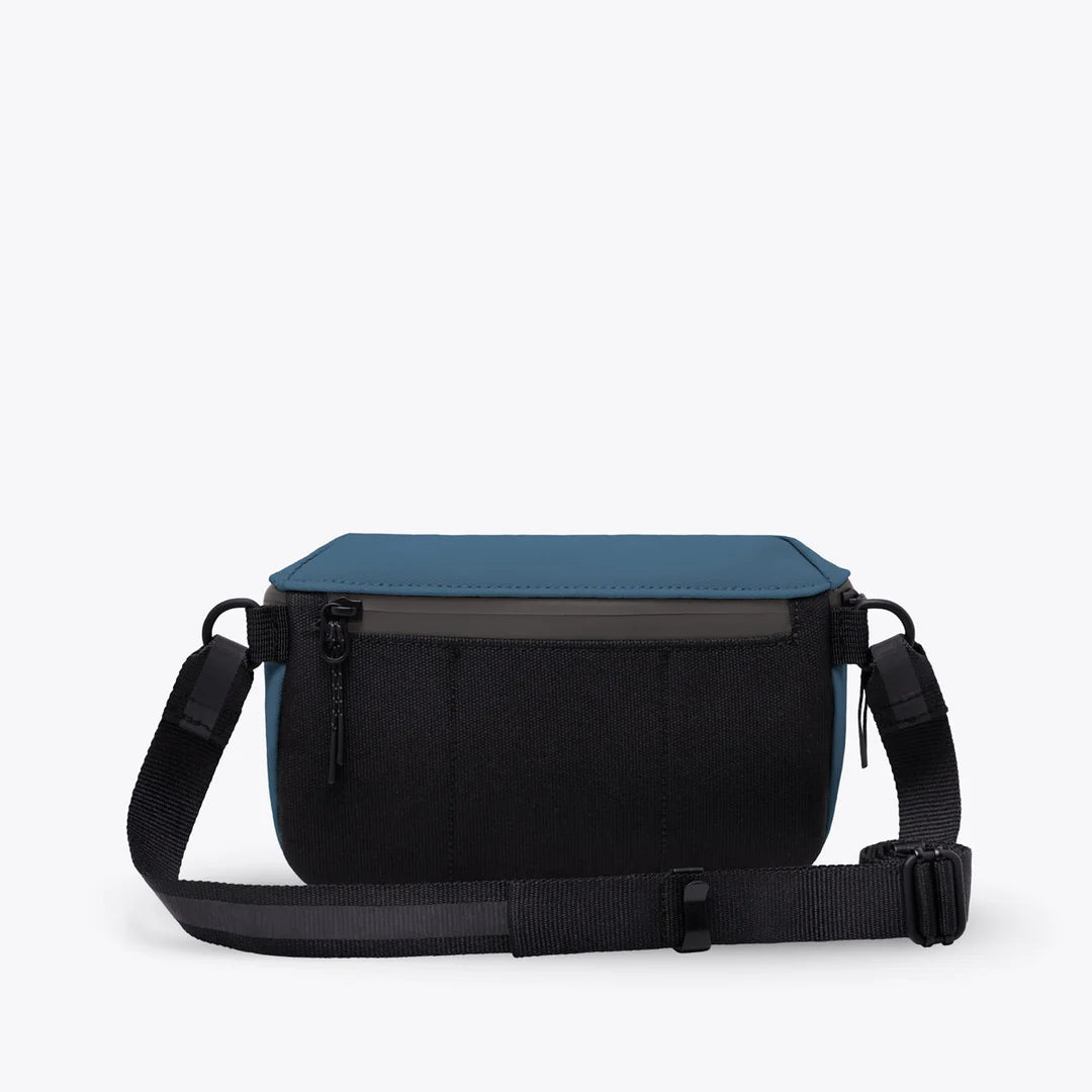 Jona Bag Medium in Petrol