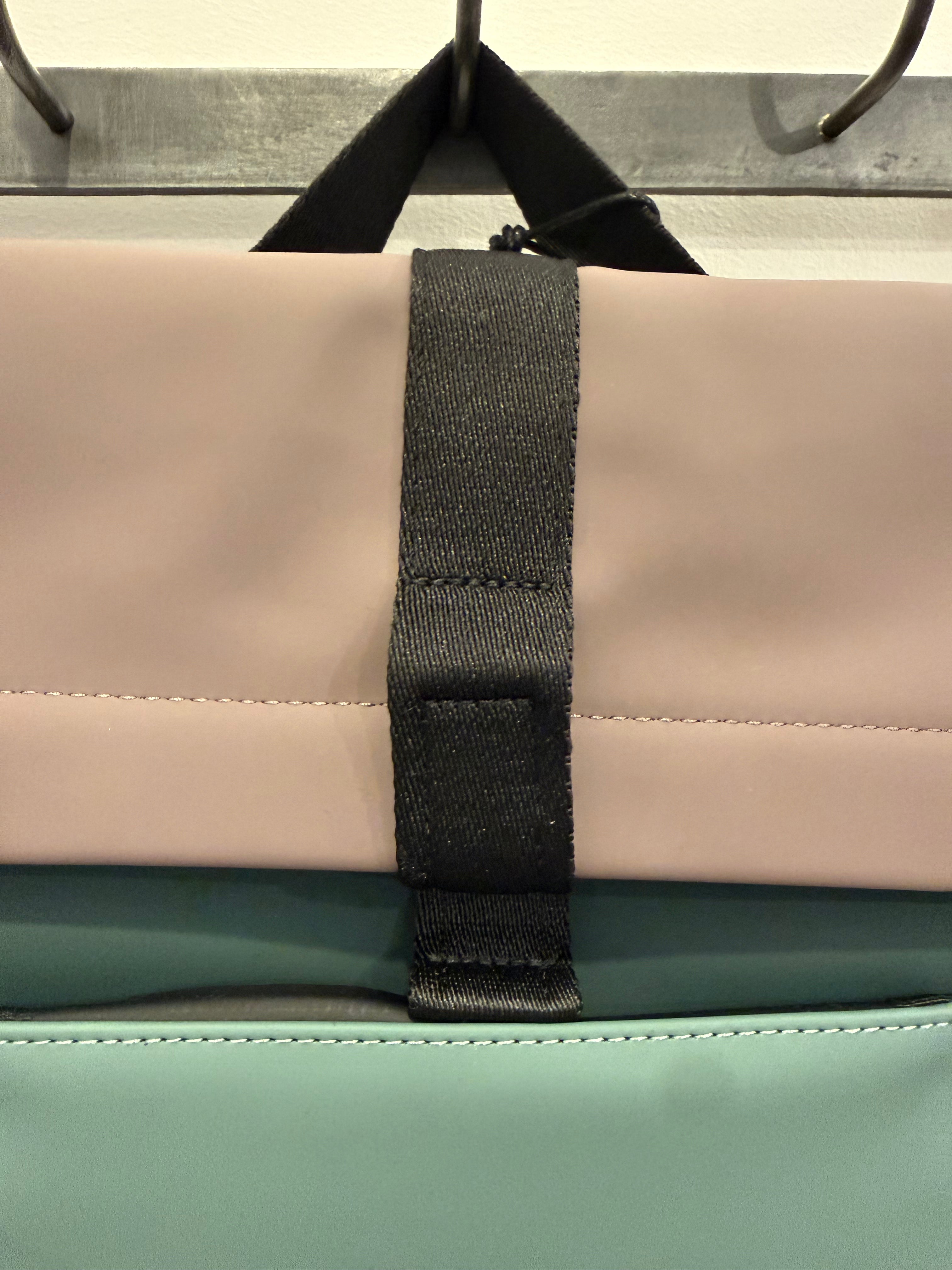 Hajo Medium in Forest and Pine Green