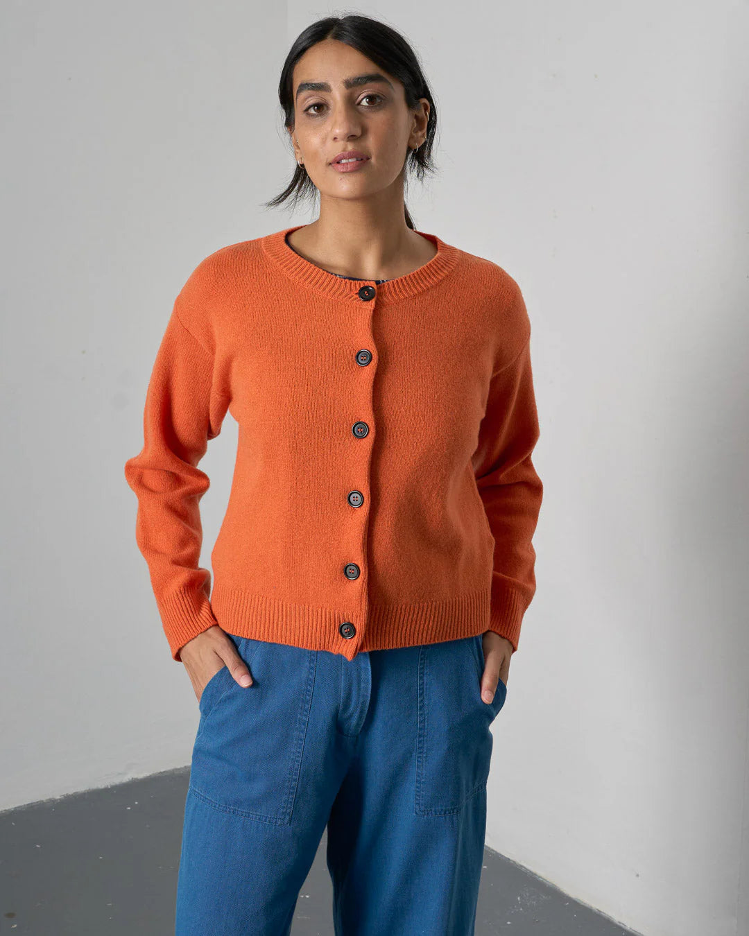 100% Merino Lambswool Eva Crew Neck Cardigan in Mandarin