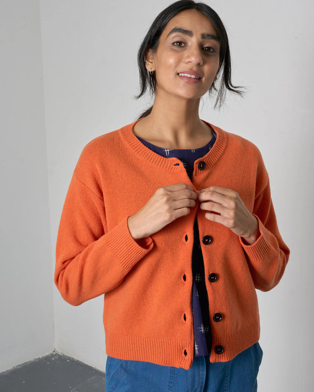 100% Merino Lambswool Eva Crew Neck Cardigan in Mandarin