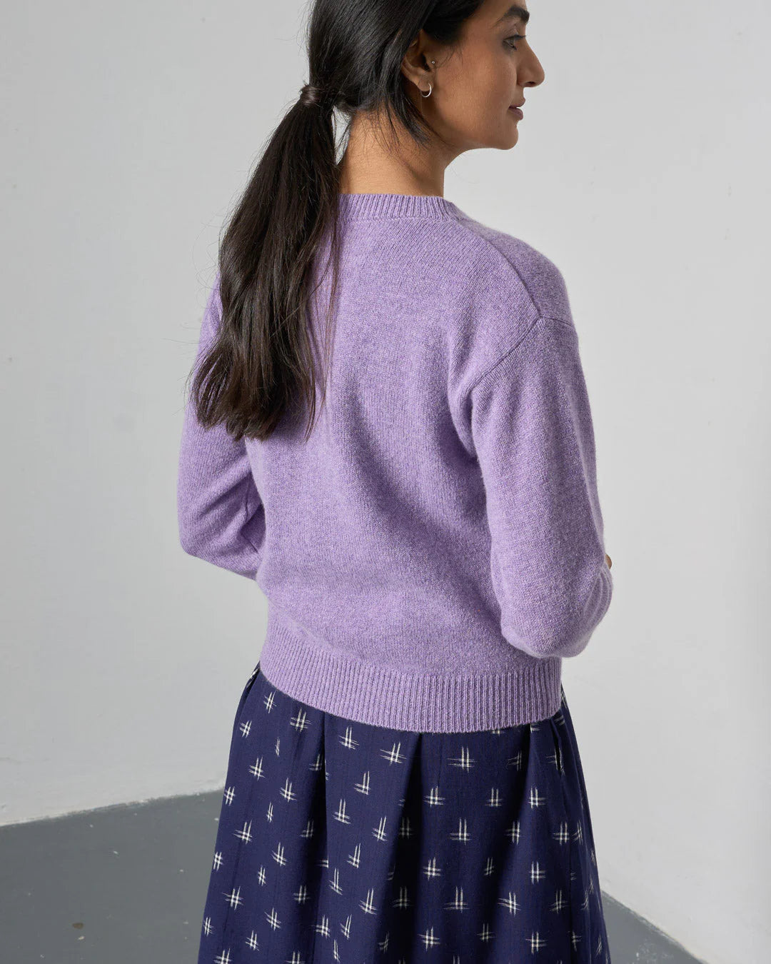 100% Merino Lambswool Eva Crew Neck Cardigan in Lilac