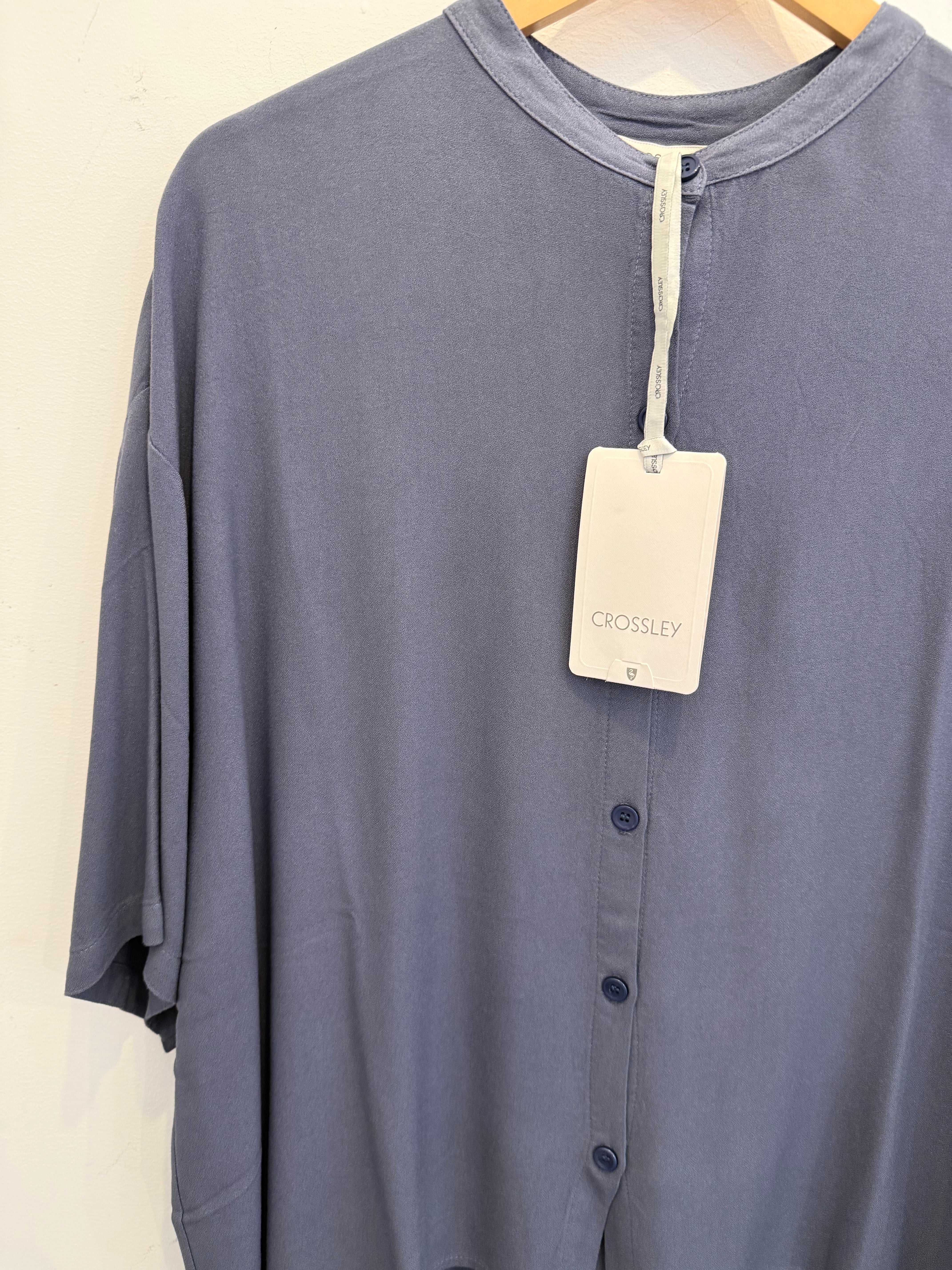 Tuliorv S/S Oversize Shirt in Petrol Blue