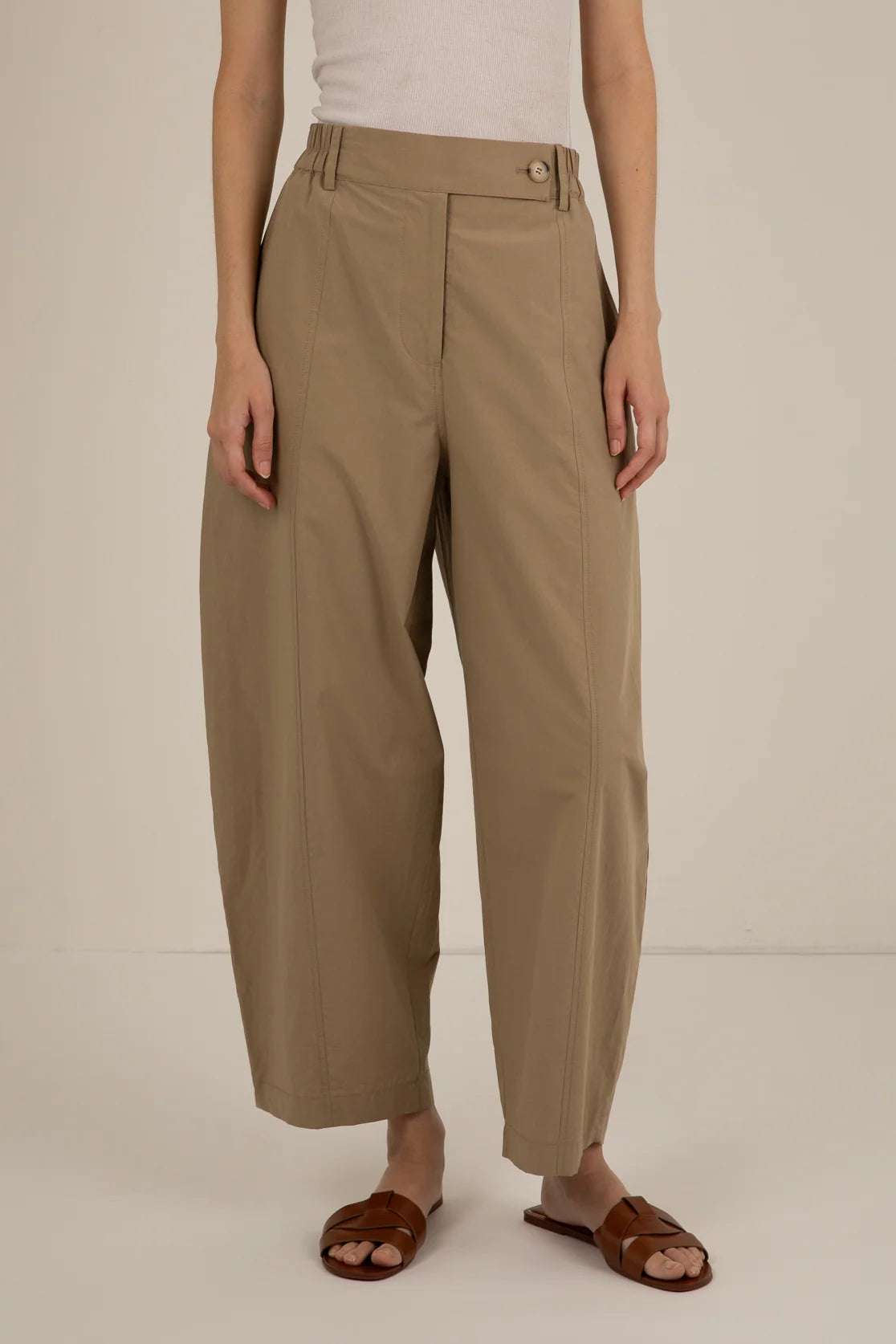 100% Cotton Thea Barrel Leg Trousers in Sand