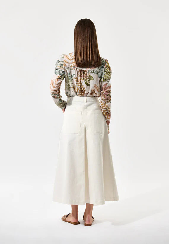 Visti 100% Viscose Blouse in Passiflora Design