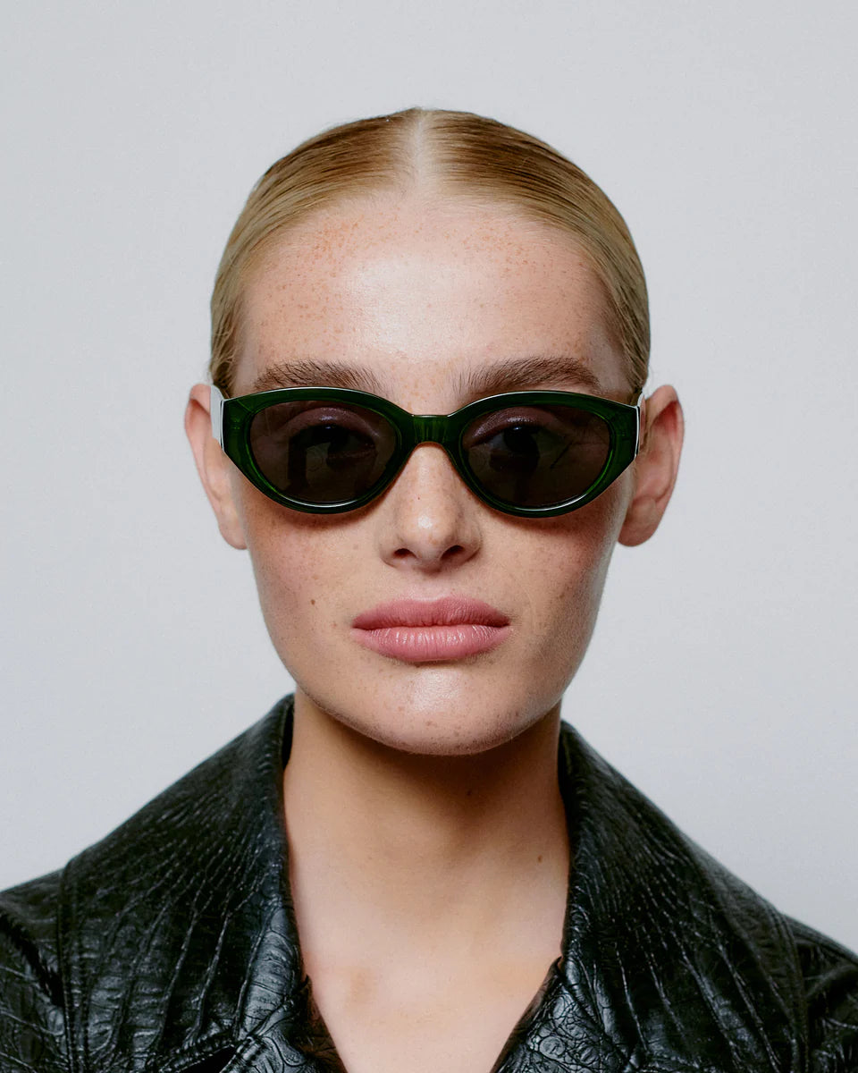 Winnie Sunglasses - Dark Green Transparent