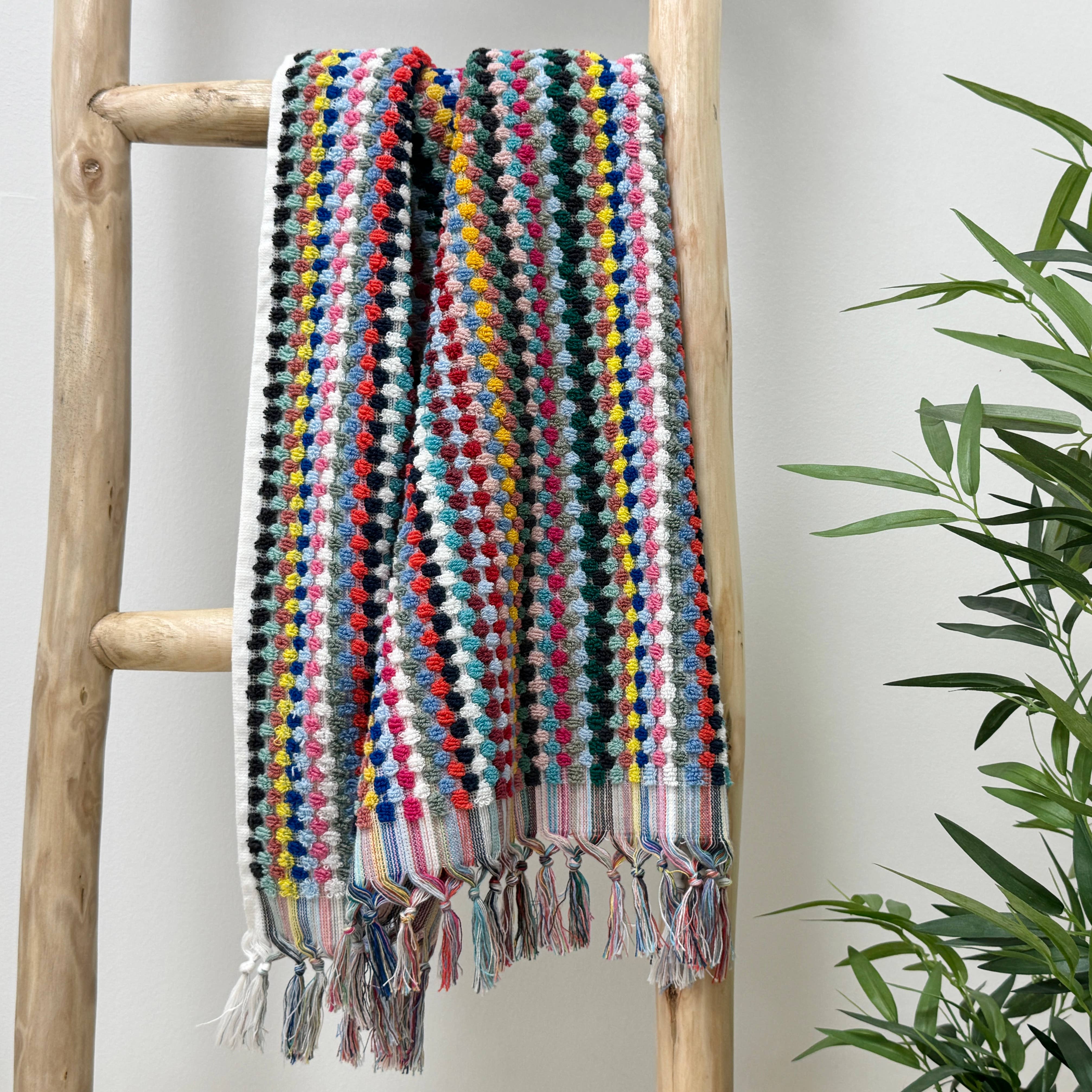 Tasselled Popcorn Texture Bath Towels - 100% Recycled Cotton: Hand Towel
