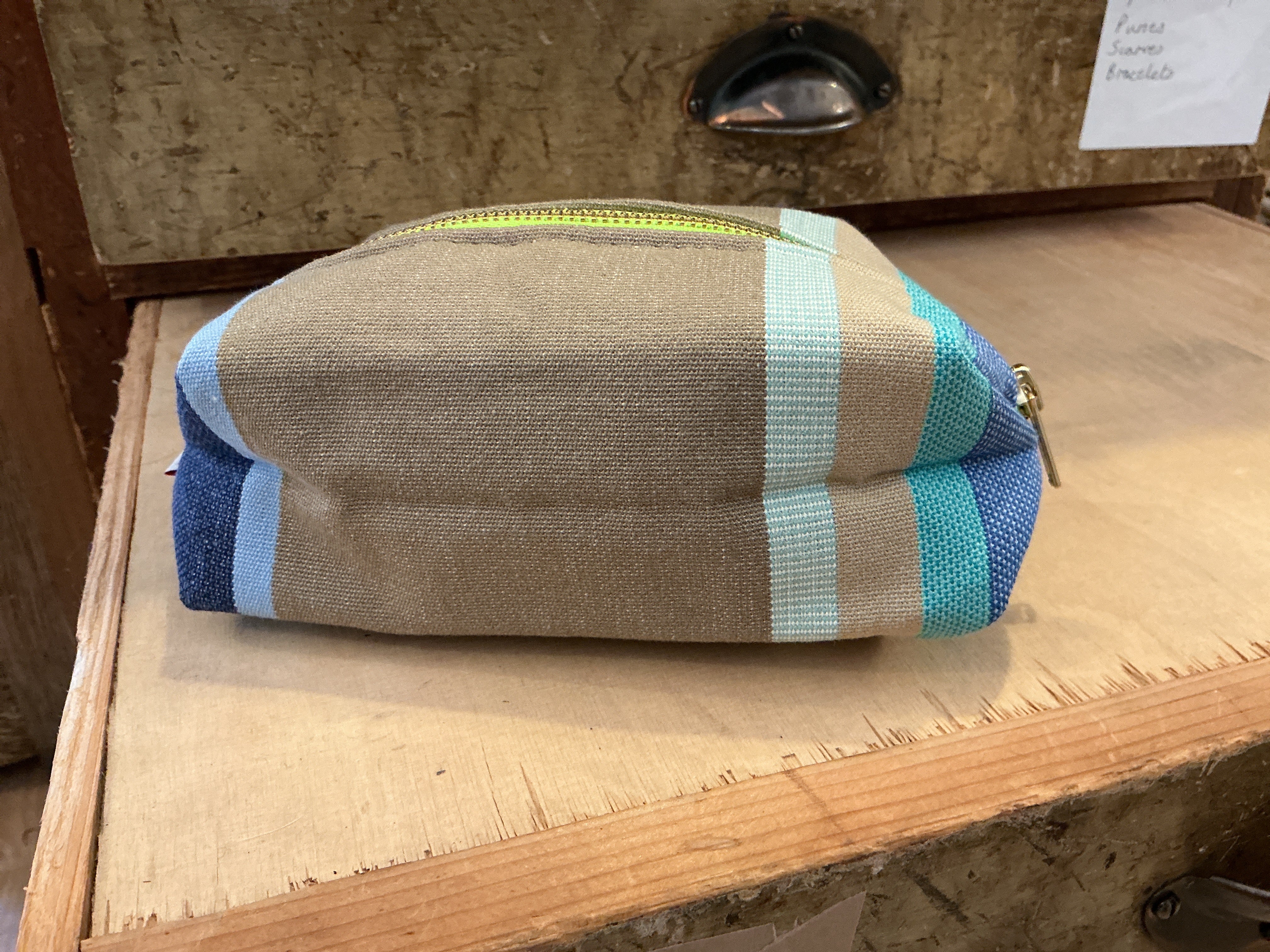 RE Washbag Assorted Colours