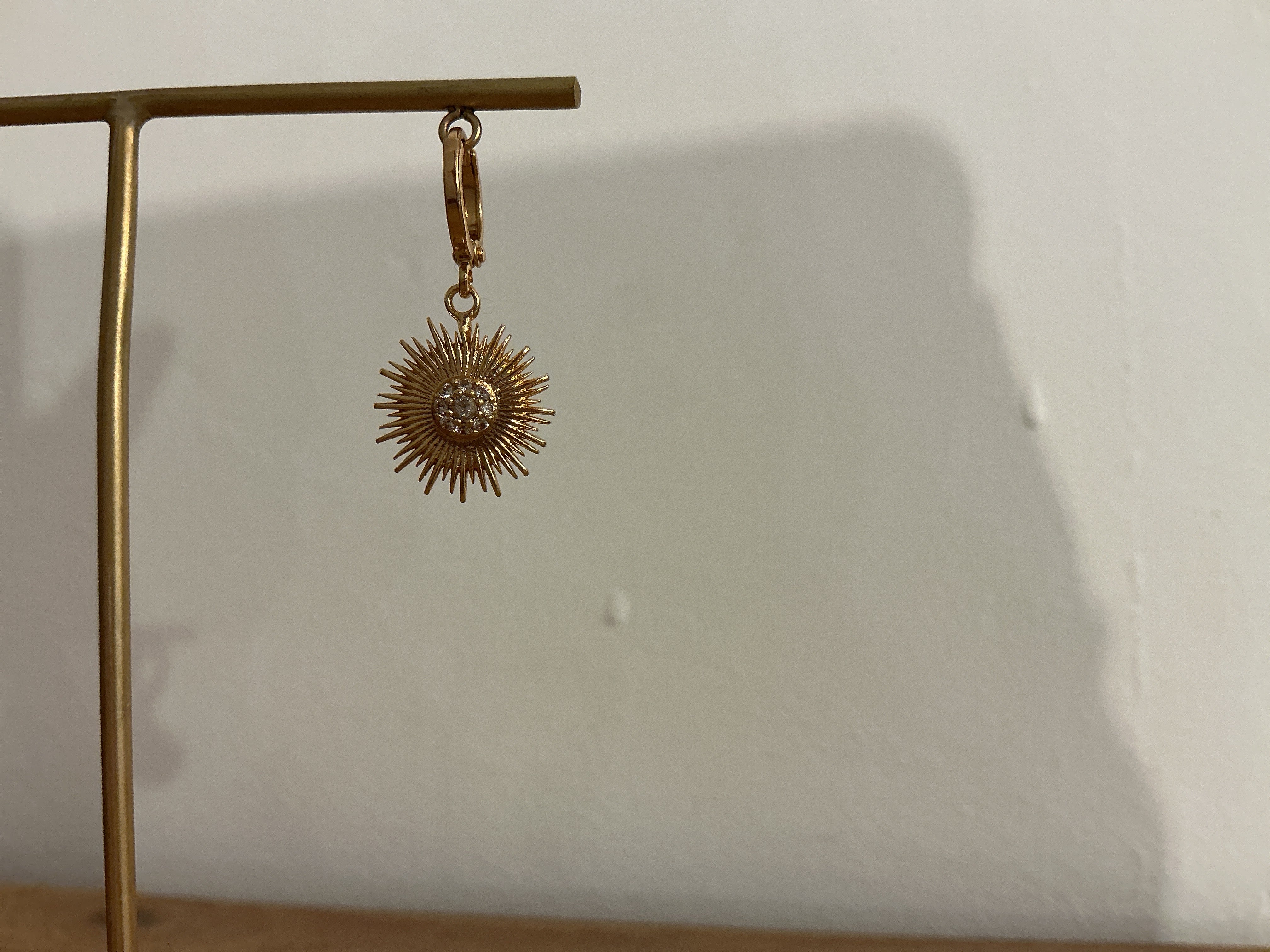 Moonstruck earrings in Gold