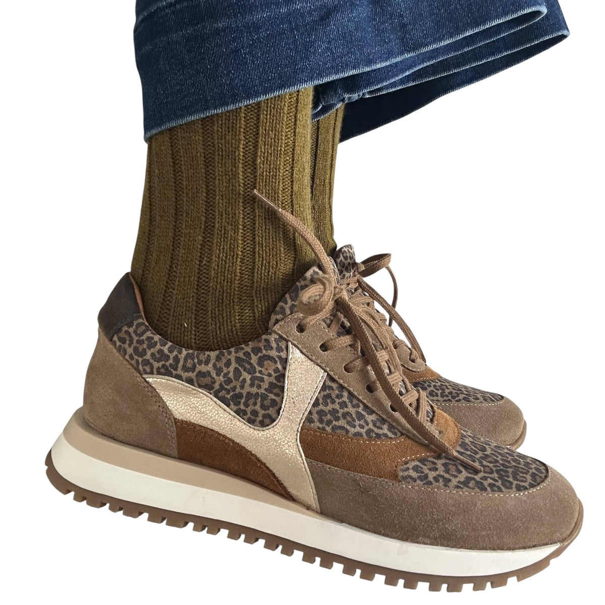 Sofia Cashmere Blend socks in Khaki