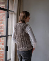 Amita Knitted Vest in 100% Merino Wool in Light Brown