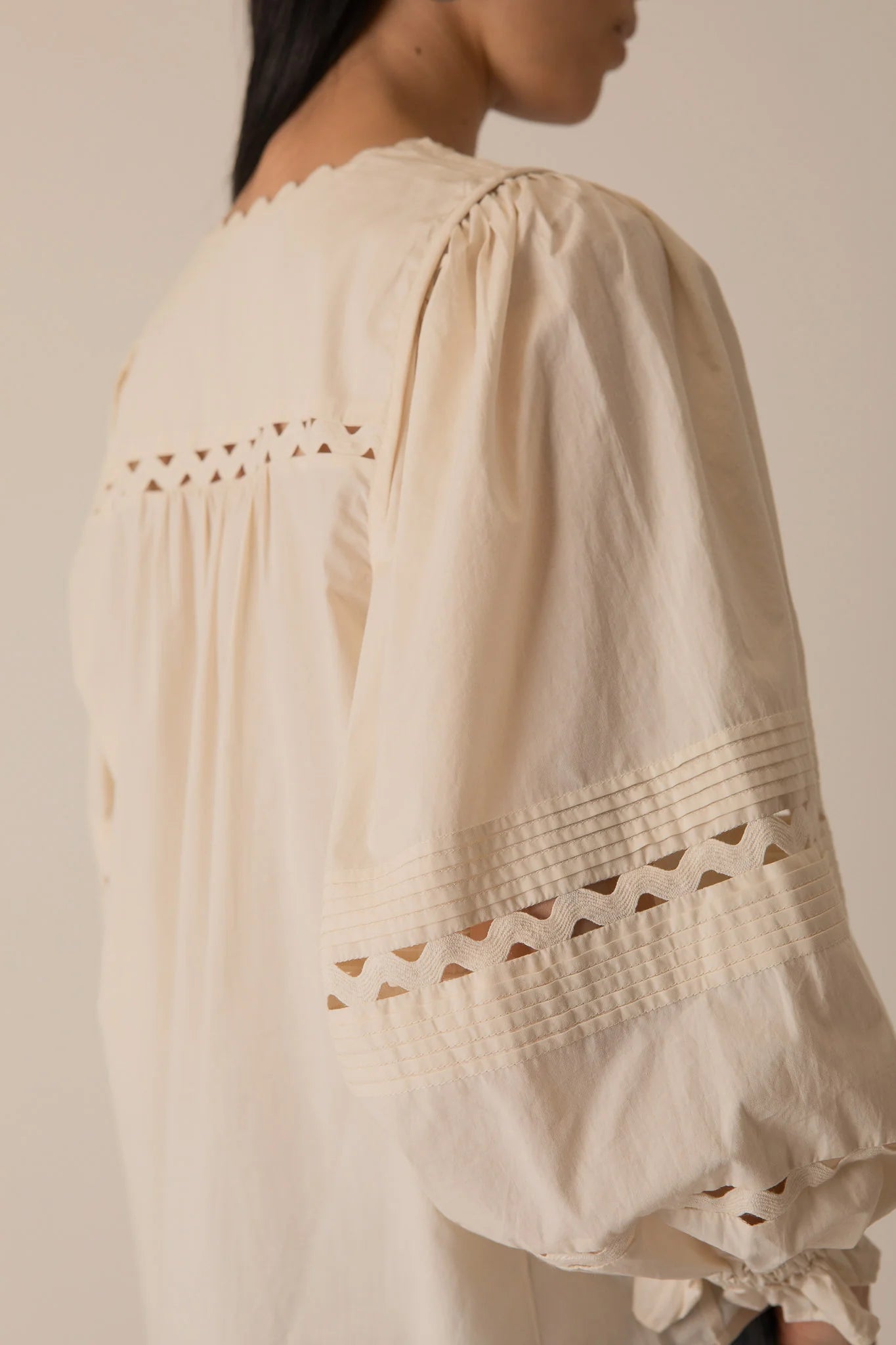 100% Cotton Arlette Pintuck Top in Cream