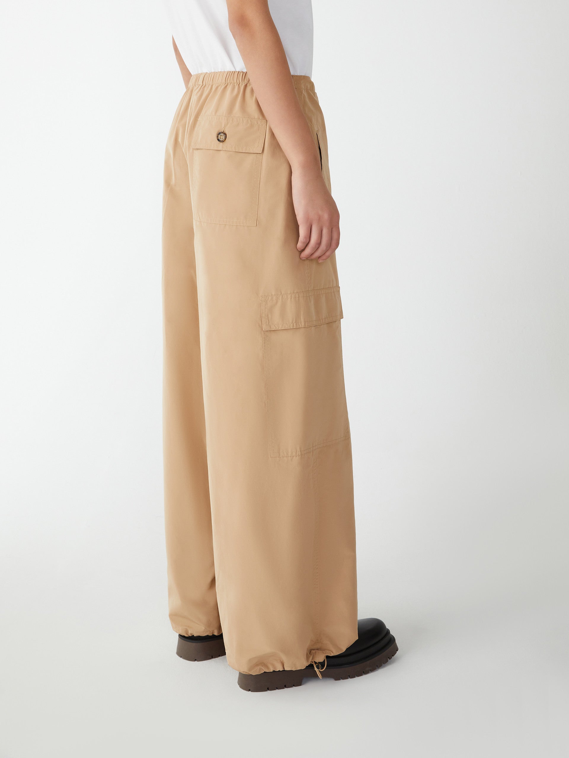 Aster Cargo Trousers in Beige