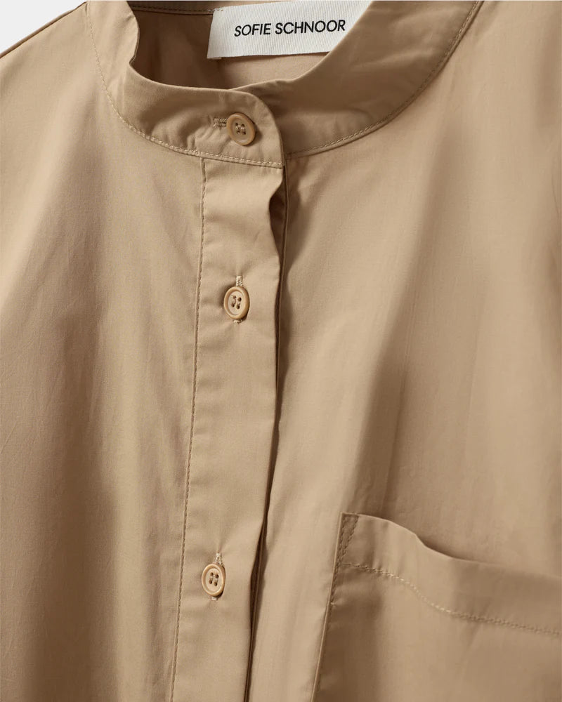 100% Cotton Lili Short Sleeved Shirt in Beige