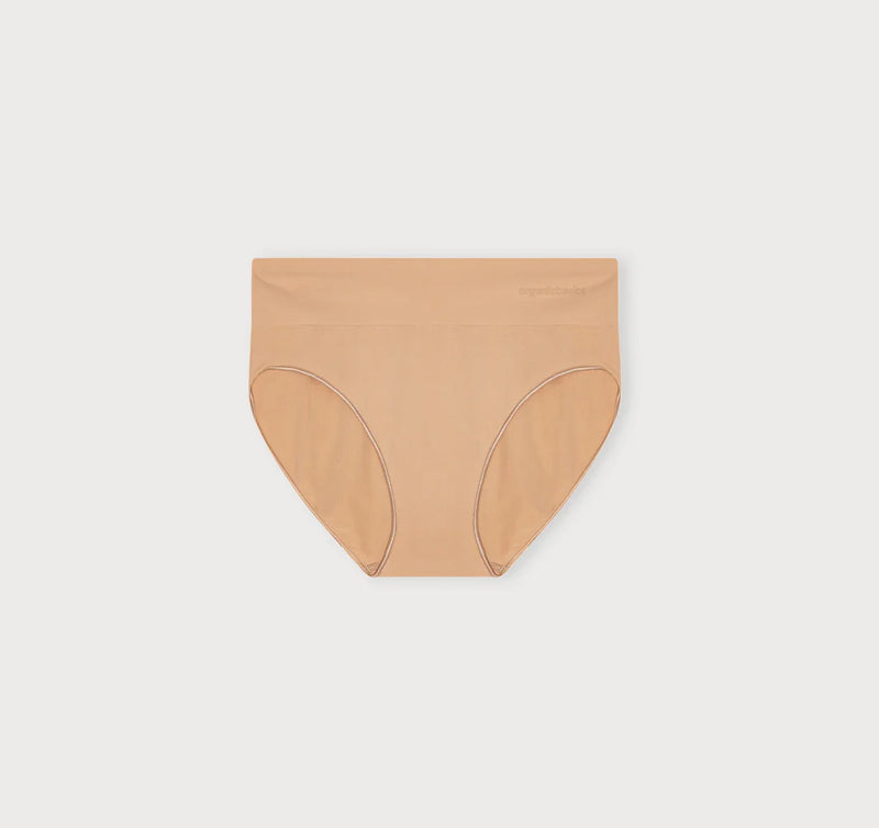 Organic Cotton Smooth High-Leg Briefs in Hazelnut