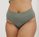 Organic Cotton Smooth High-Leg Briefs in Seaweed