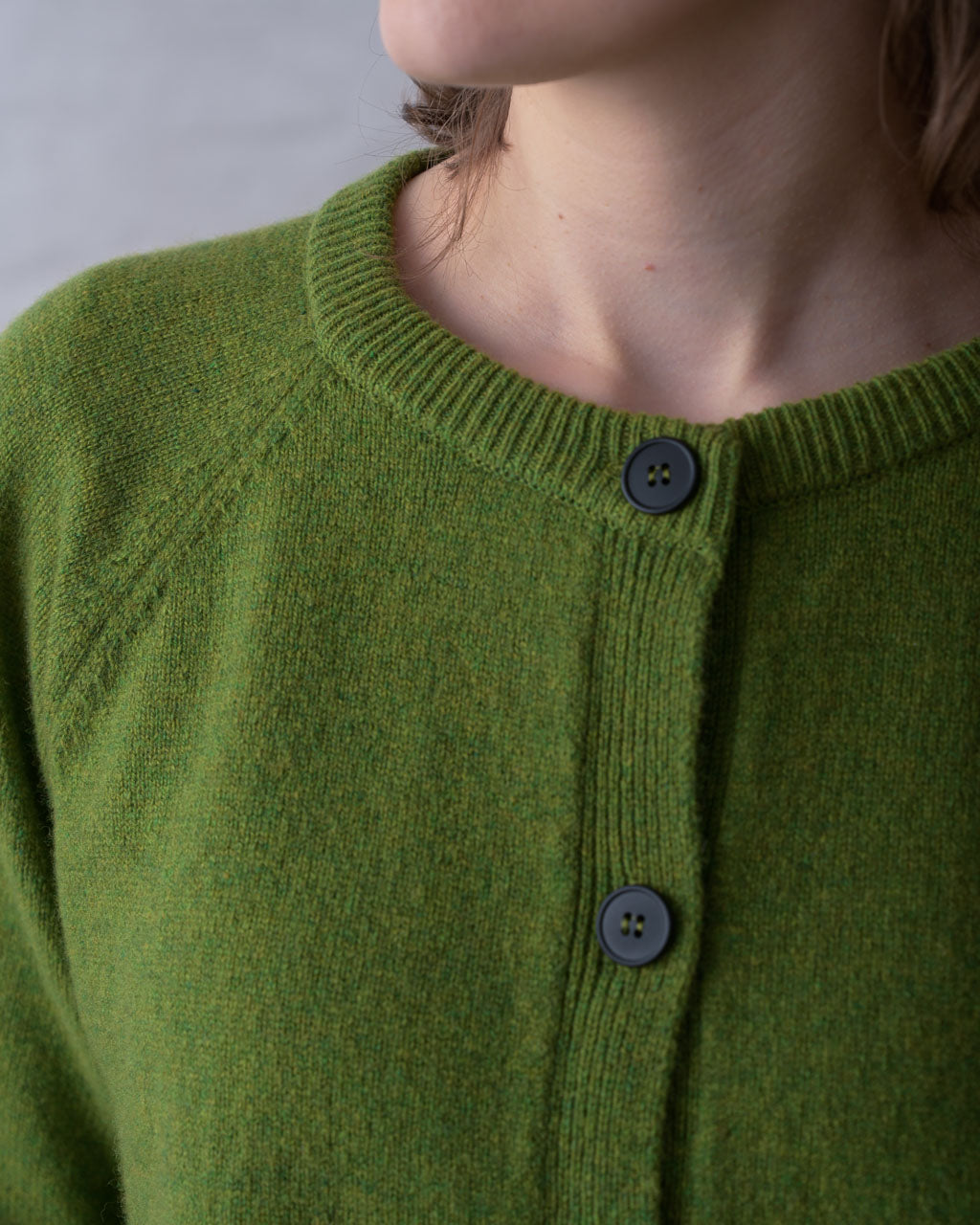 Lottie Aran Cardigan in Moss