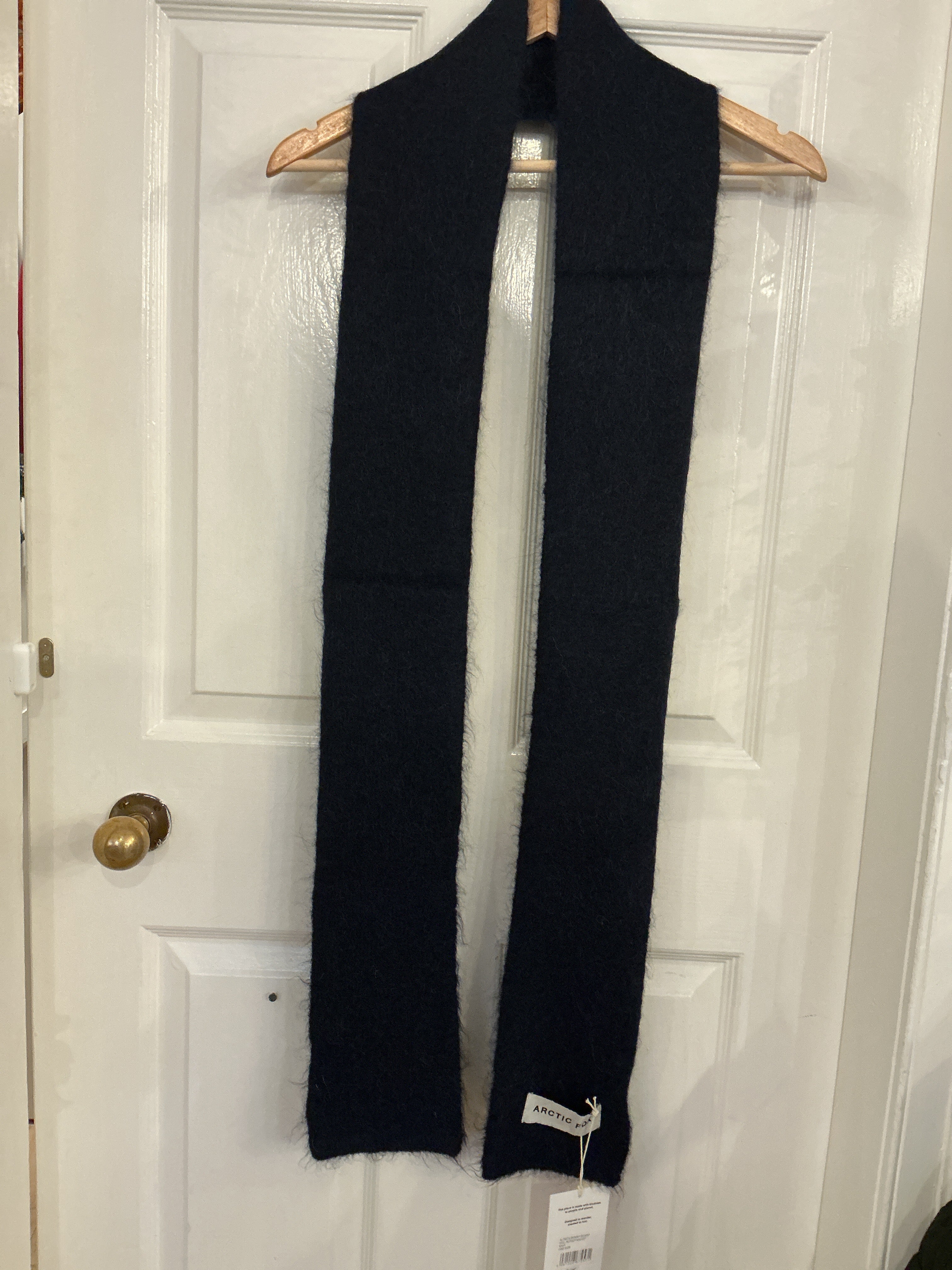 Alpaca Skinny Scarf in Deep Sea Navy