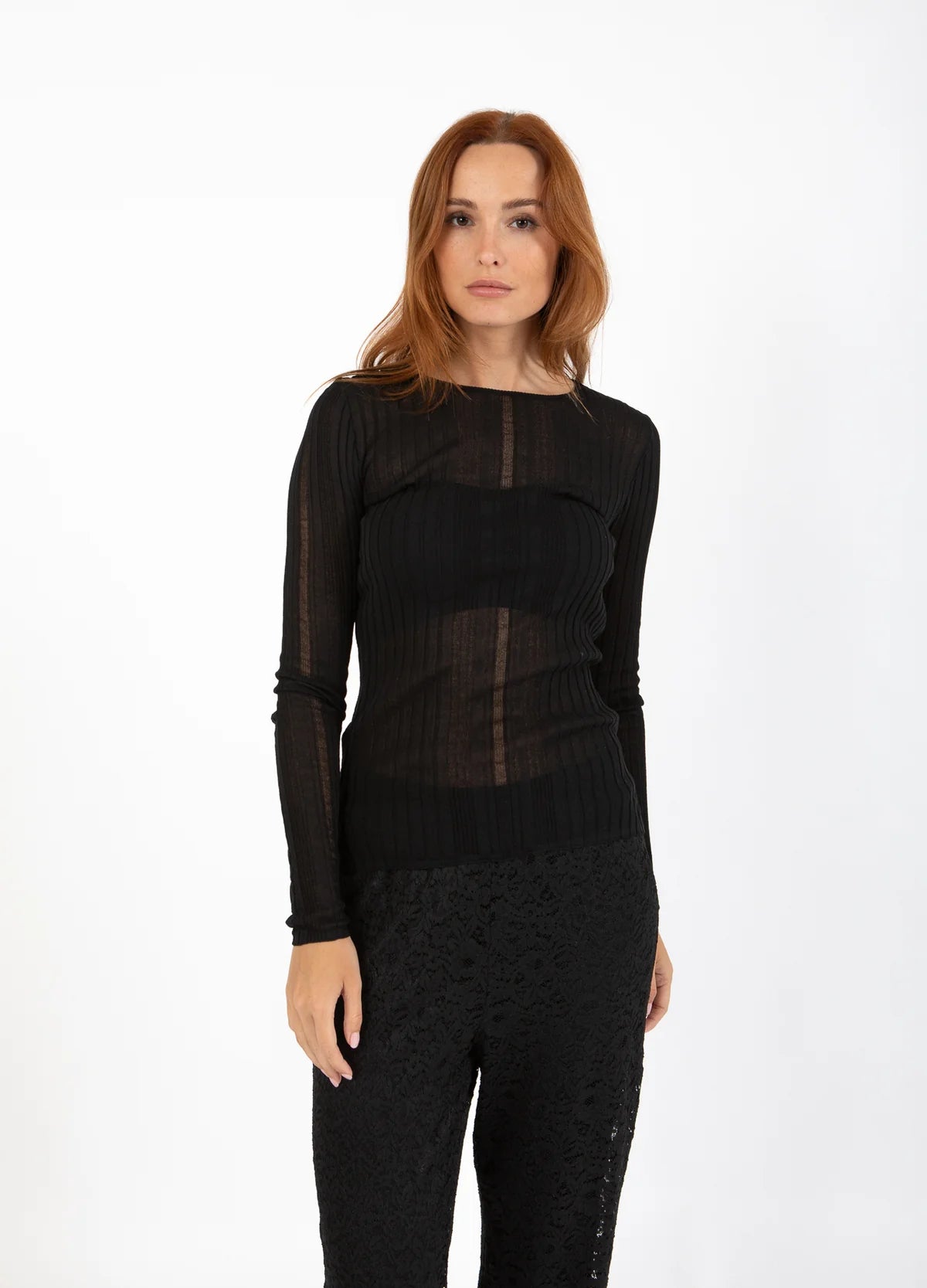 Grace Long Sleeved Fine Knit Top in Black