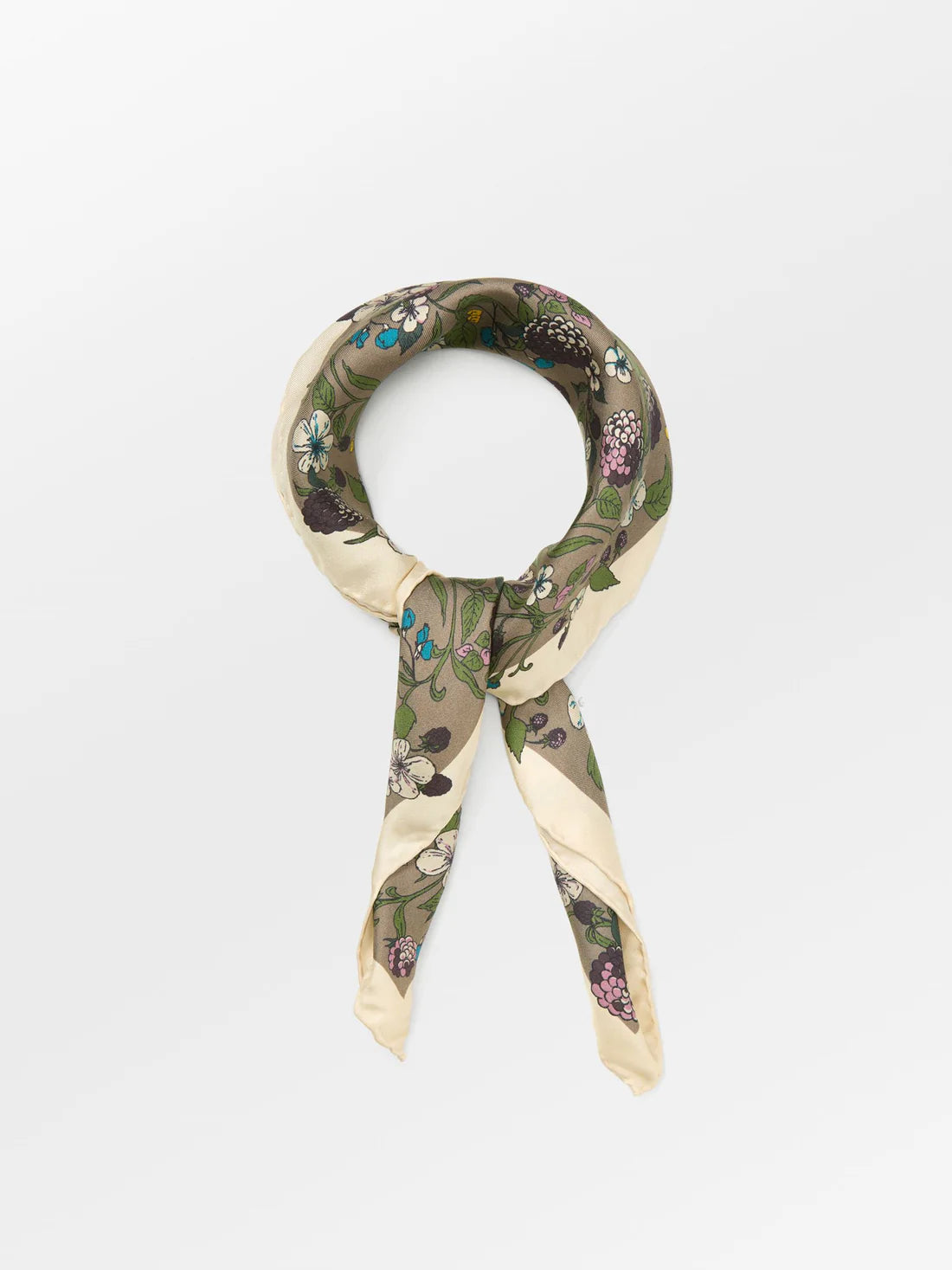 Autumn Blackberry Sia scarf in Funghi brown