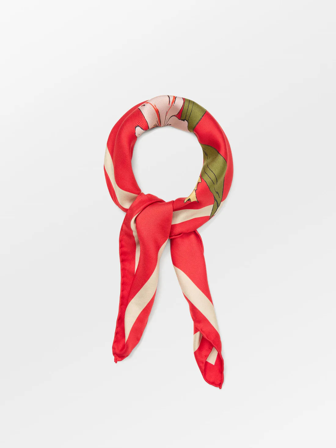 Magna flower Sia scarf in Adrenaline red