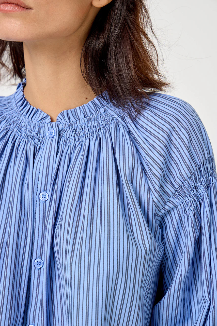 Cesar 100% Cotton Shirt in Iceland Blue Stripe