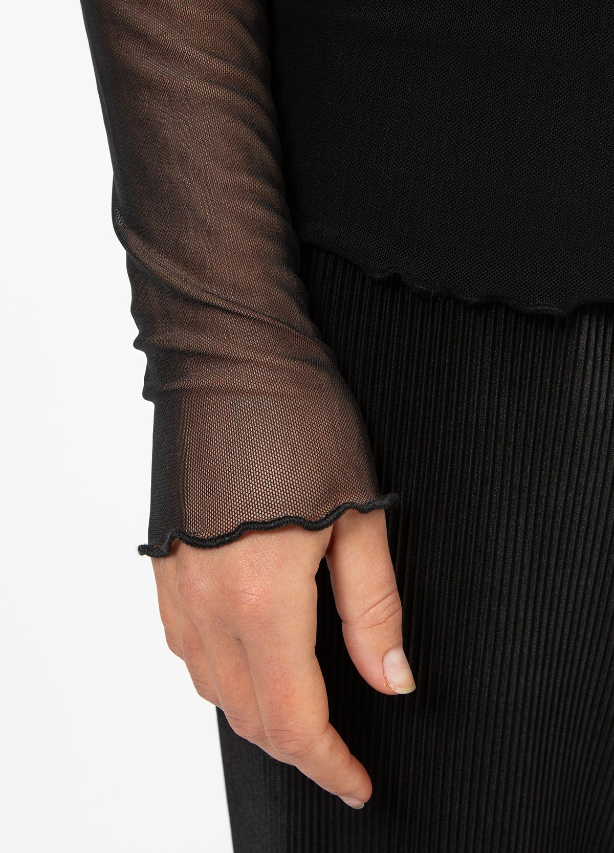 EVE Mesh Turtleneck in Black