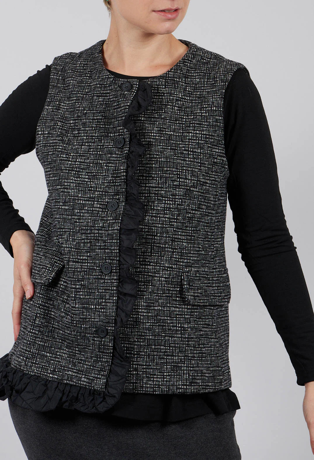 Edda Fitted Waistcoat in Black and White Check