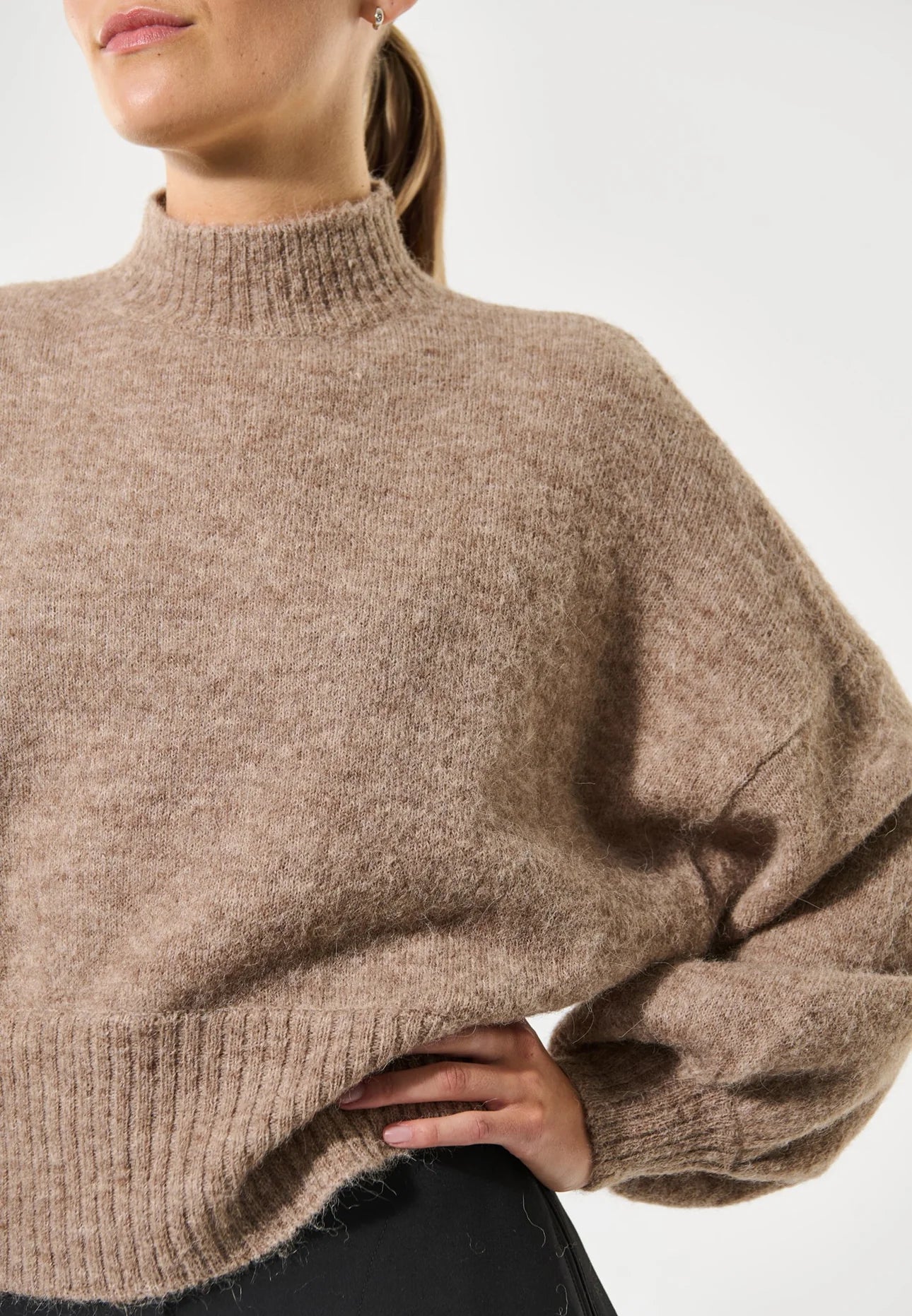 SiaDEA jumper in Camel